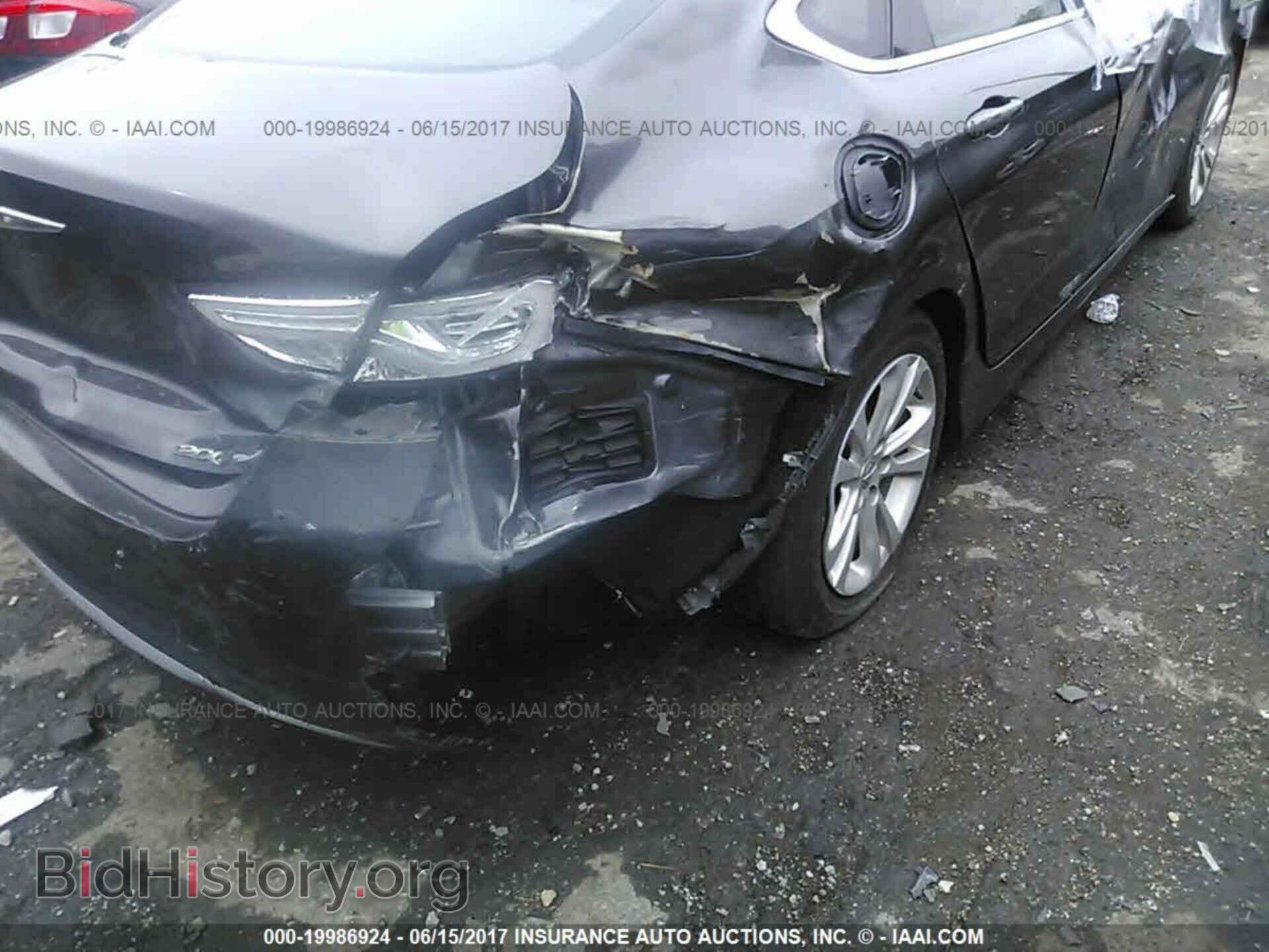 2015 Chrysler 200 - VIN: 1C3CCCAB2FN504314 - Photo 6