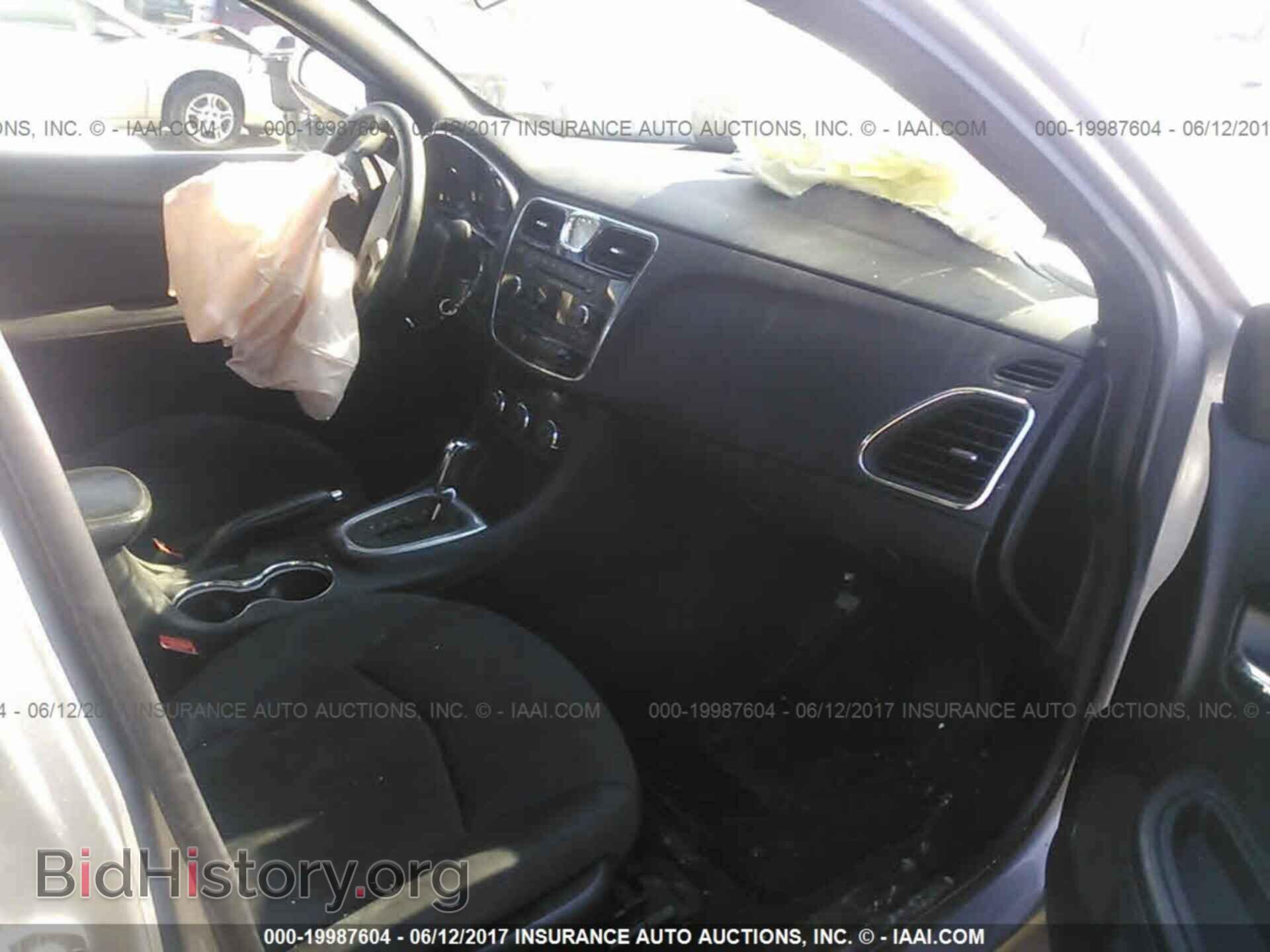 2013 Chrysler 200 - VIN: 1C3CCBBB7DN743492 - Фото 5