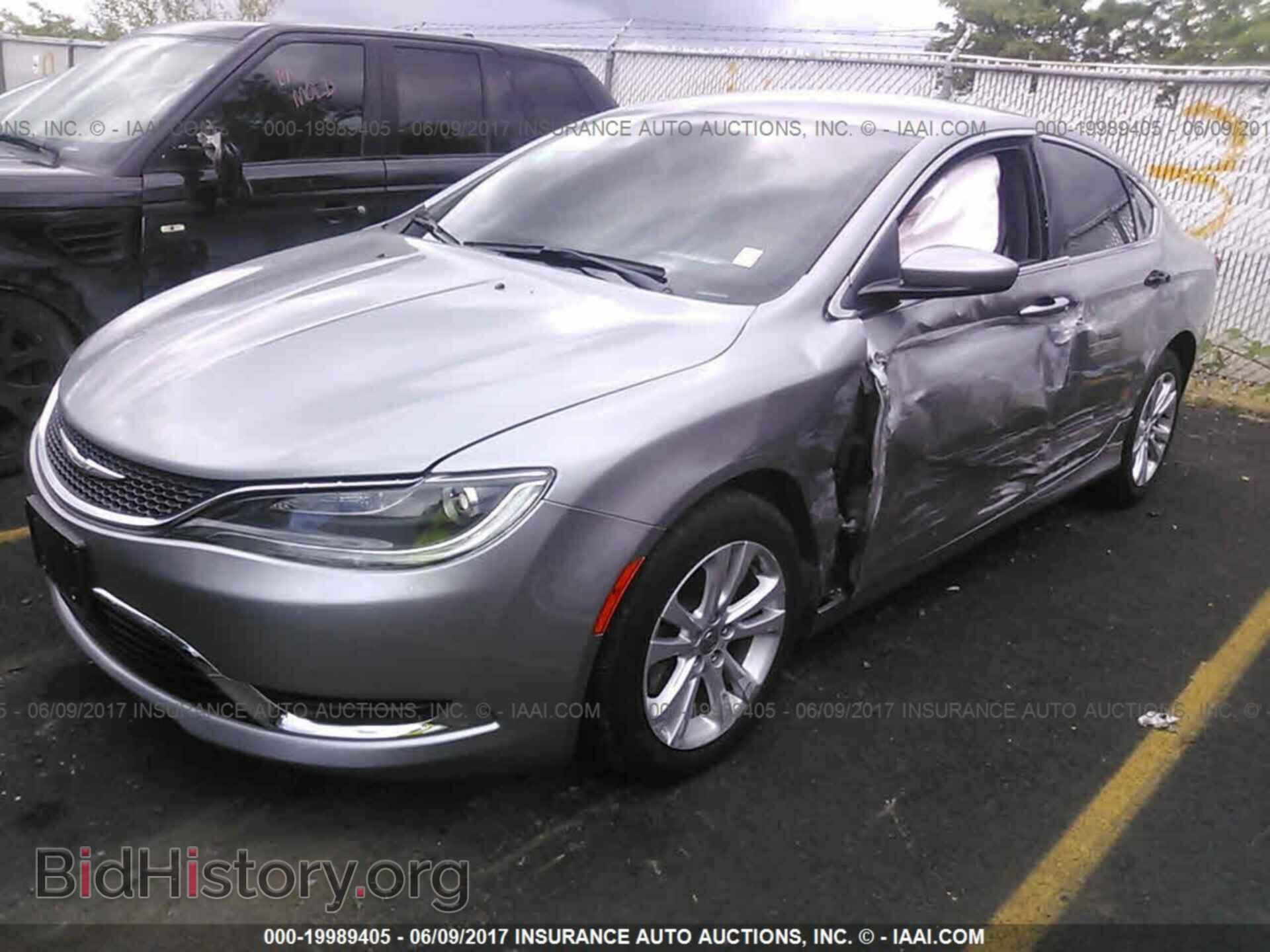 2015 Chrysler 200 - VIN: 1C3CCCAB9FN602028 - Photo 2