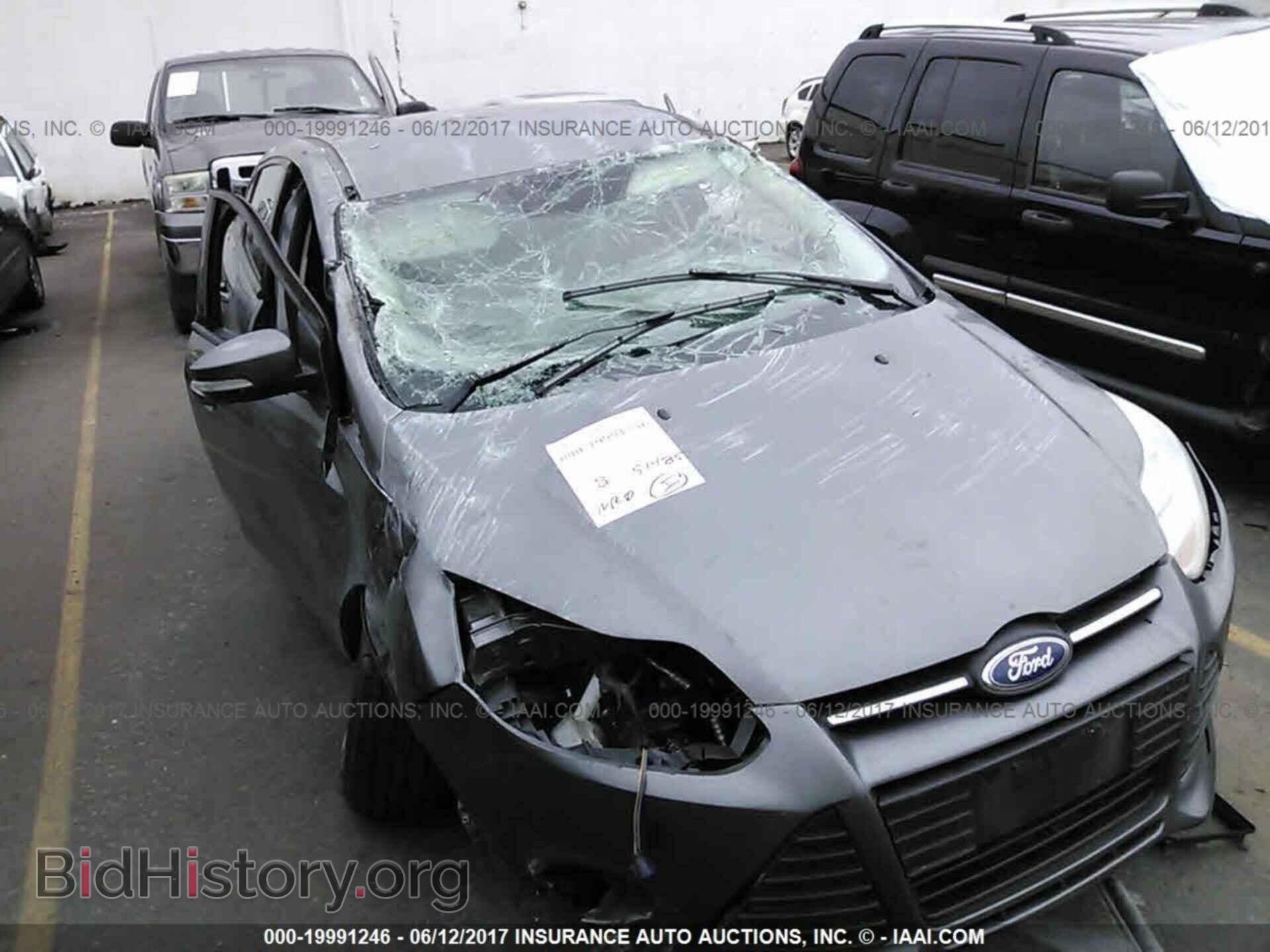 2014 Ford Focus - VIN: 1FADP3F21EL321838 - Фото 6