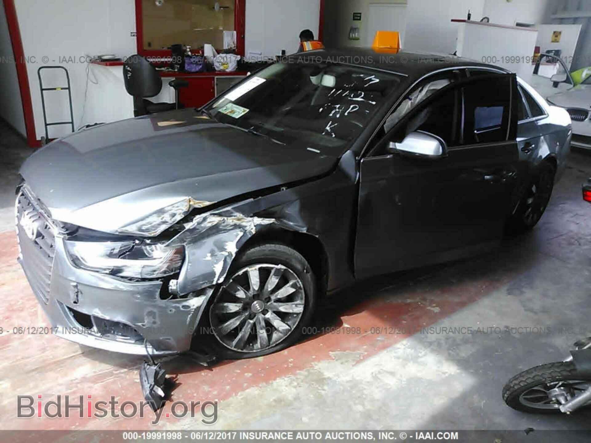 2013 Audi A4 - VIN: WAUBFAFL0DN031110 - Фото 2