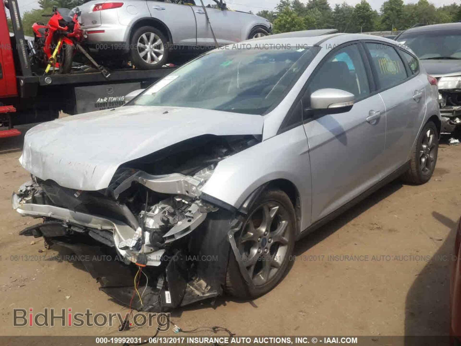 2014 Ford Focus - VIN: 1FADP3K29EL134238 - Фото 2