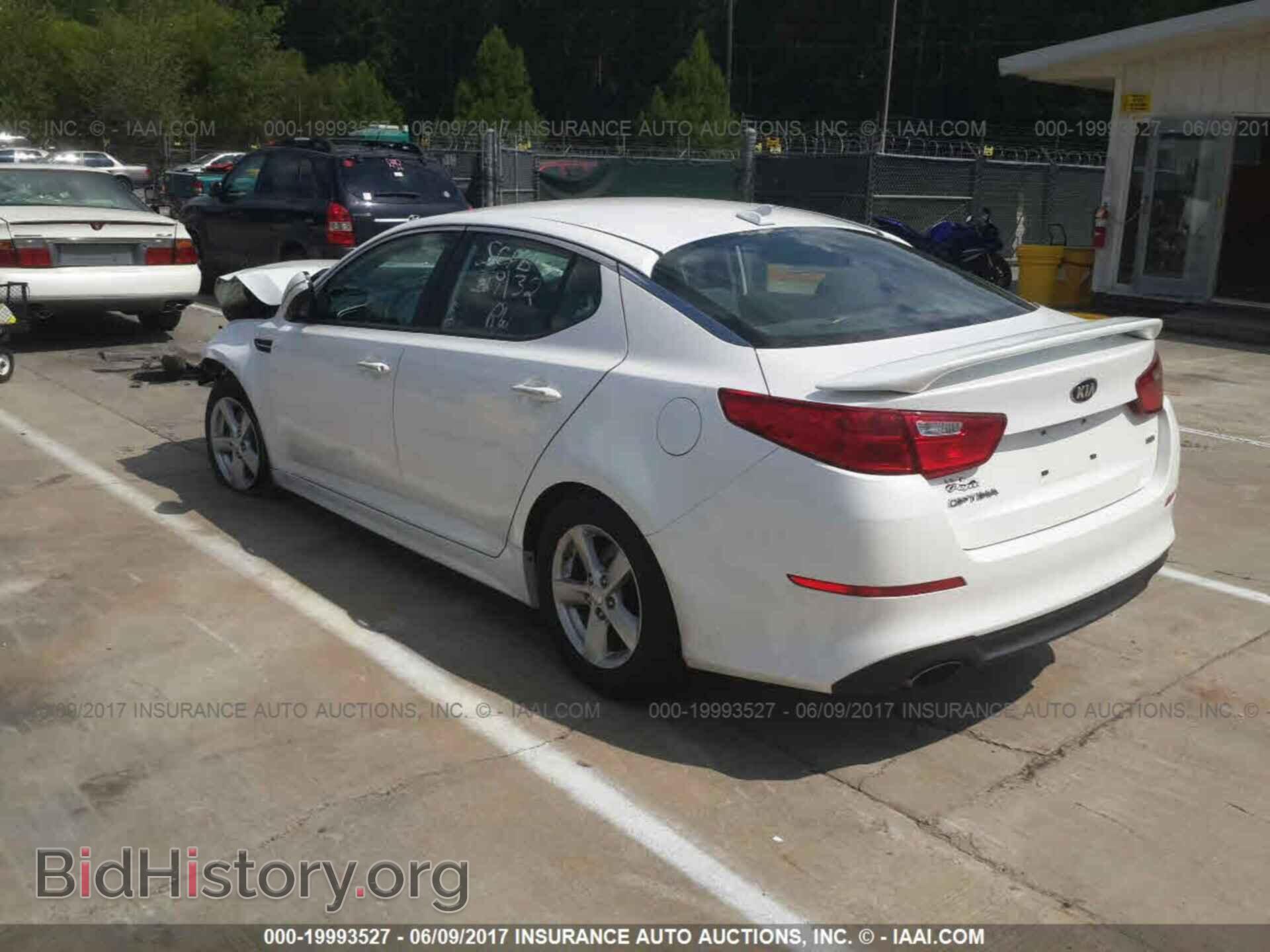 2015 Kia Optima - VIN: KNAGM4A74F5601796 - Фото 3