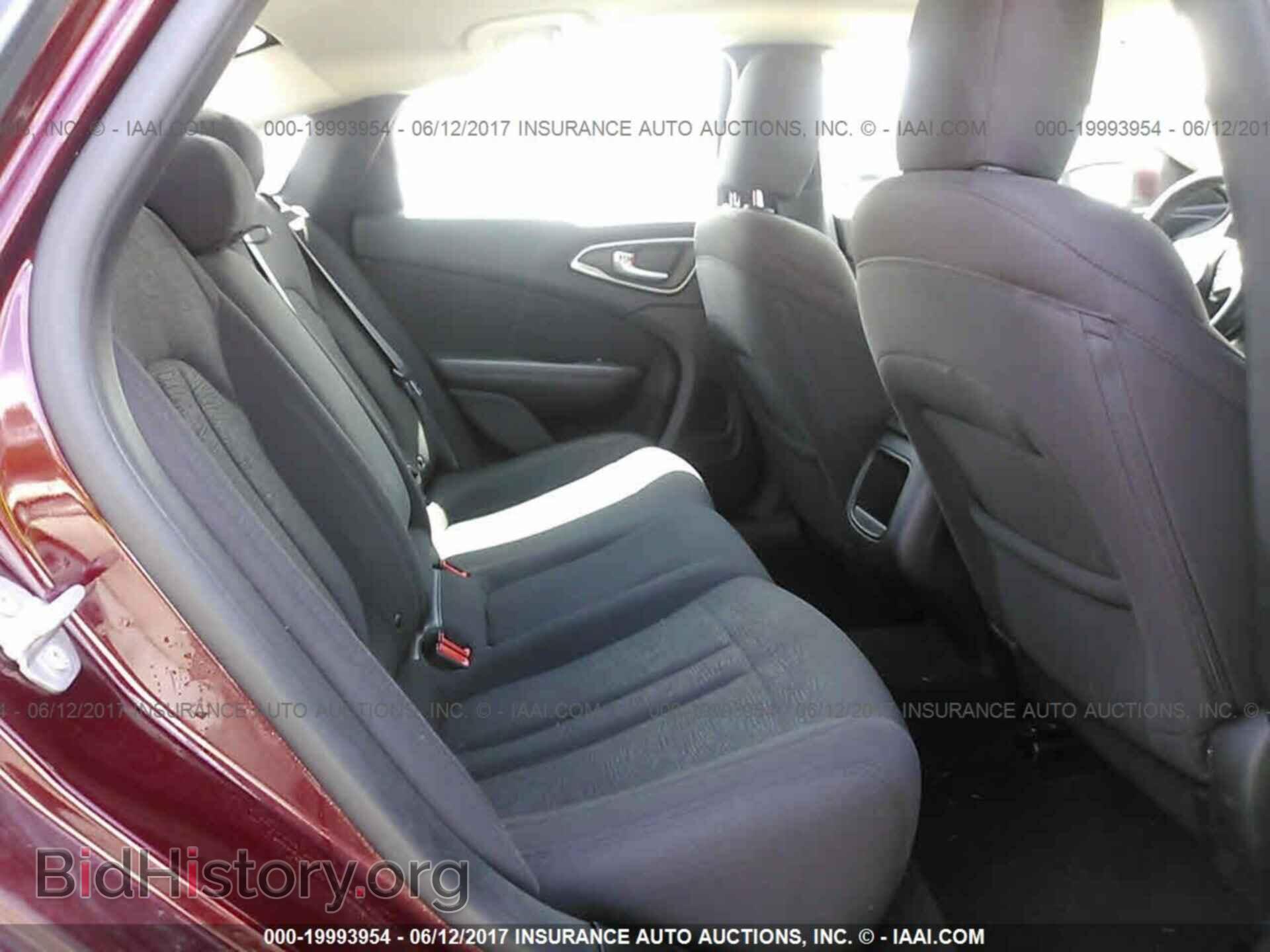 2015 Chrysler 200 - VIN: 1C3CCCAB0FN714846 - Photo 8