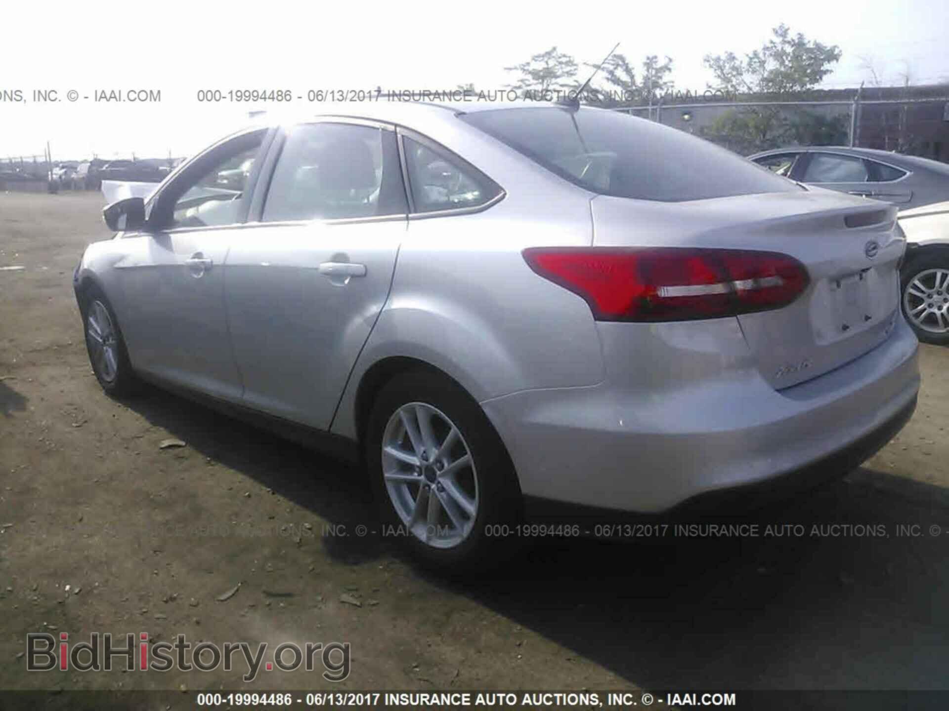 2015 Ford Focus - VIN: 1FADP3F25FL383969 - Фото 3