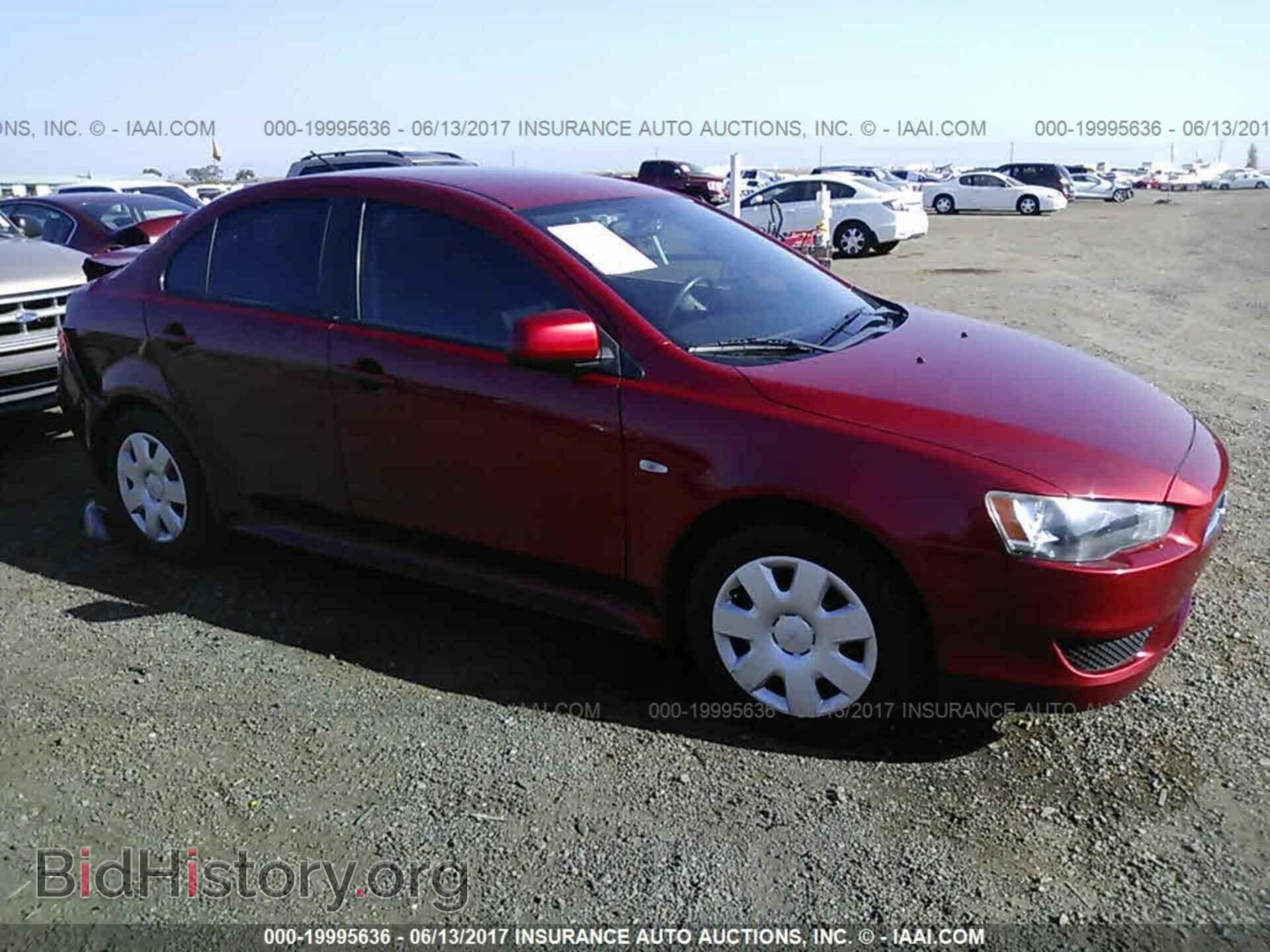 Photo JA32U2FU8BU021188 - Mitsubishi Lancer 2011