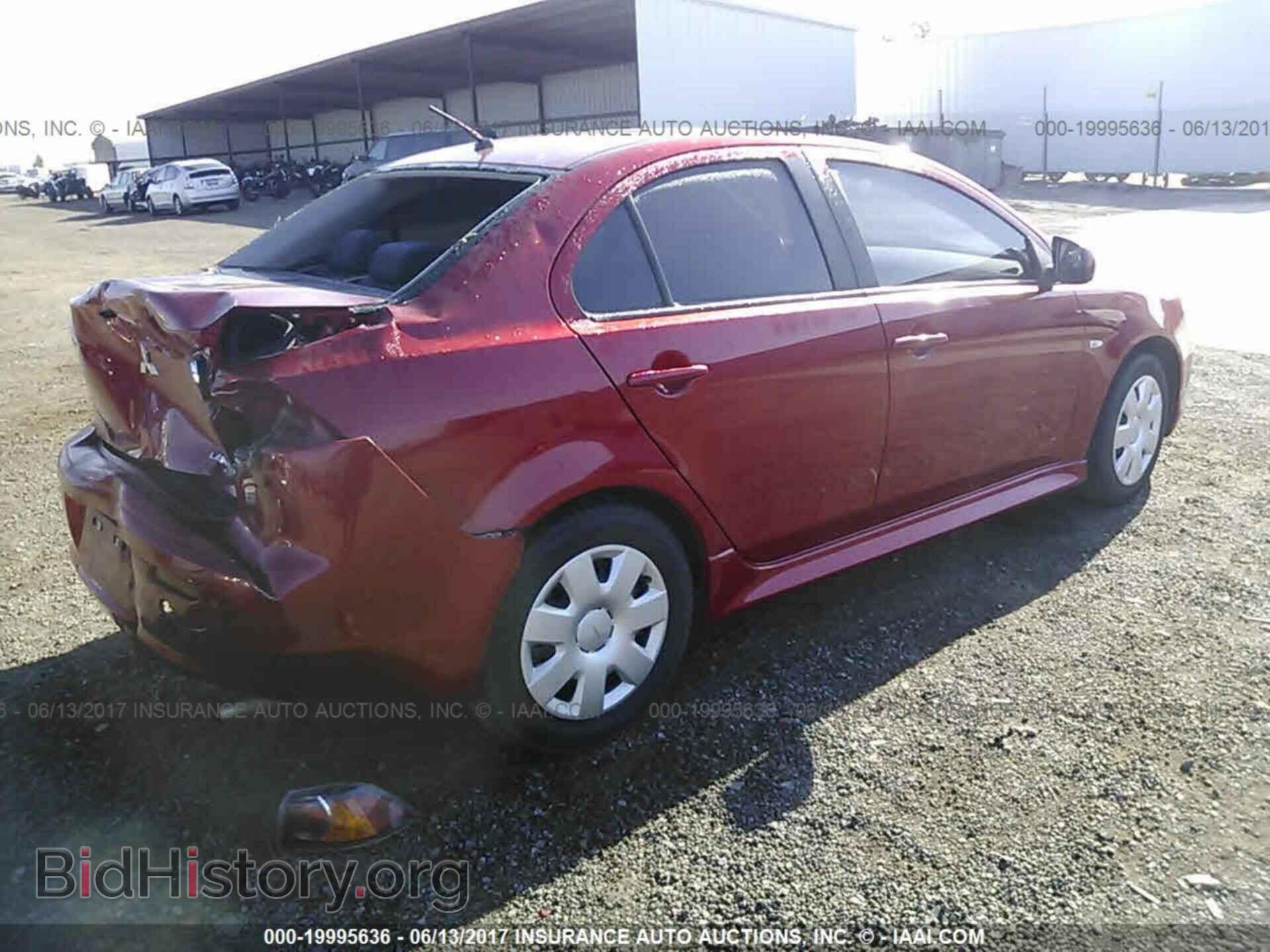 2011 Mitsubishi Lancer - VIN: JA32U2FU8BU021188 - Фото 4
