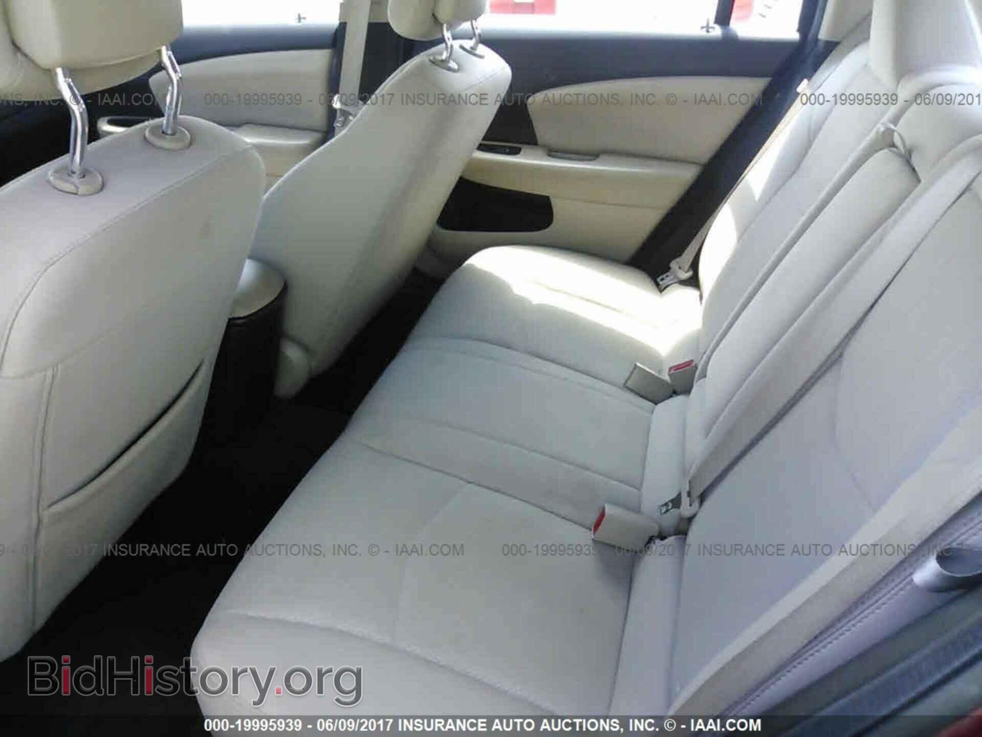 2013 Chrysler 200 - VIN: 1C3CCBBB0DN600402 - Photo 8