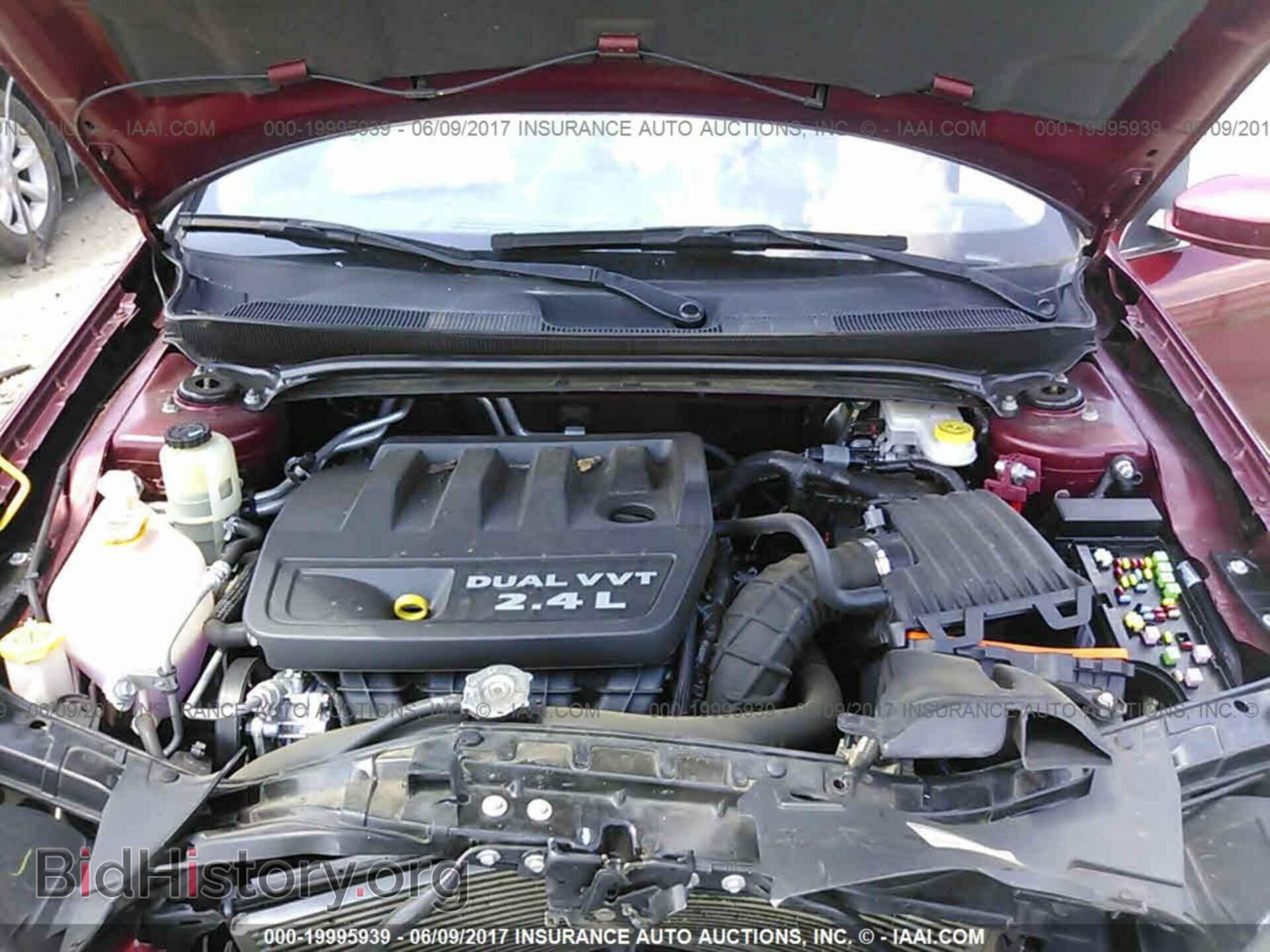 2013 Chrysler 200 - VIN: 1C3CCBBB0DN600402 - Photo 10