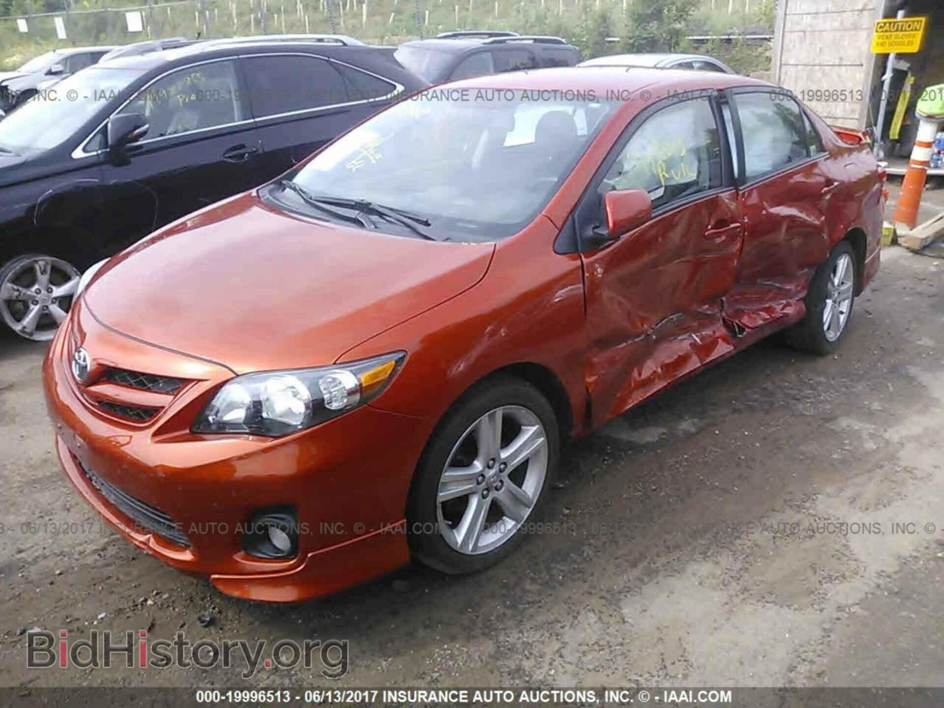2013 Toyota Corolla - VIN: 2T1BU4EE8DC064081 - Photo 2