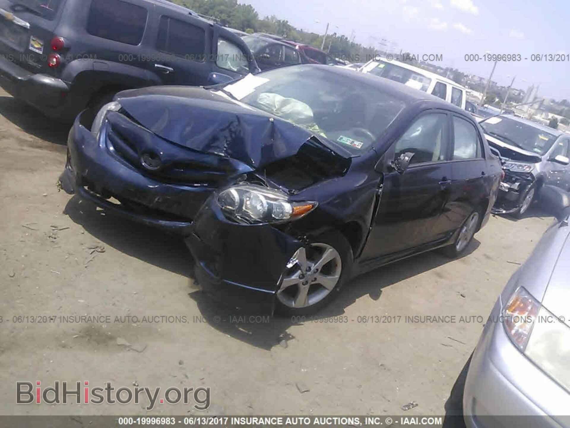 2013 Toyota Corolla - VIN: 2T1BU4EE2DC028581 - Фото 2