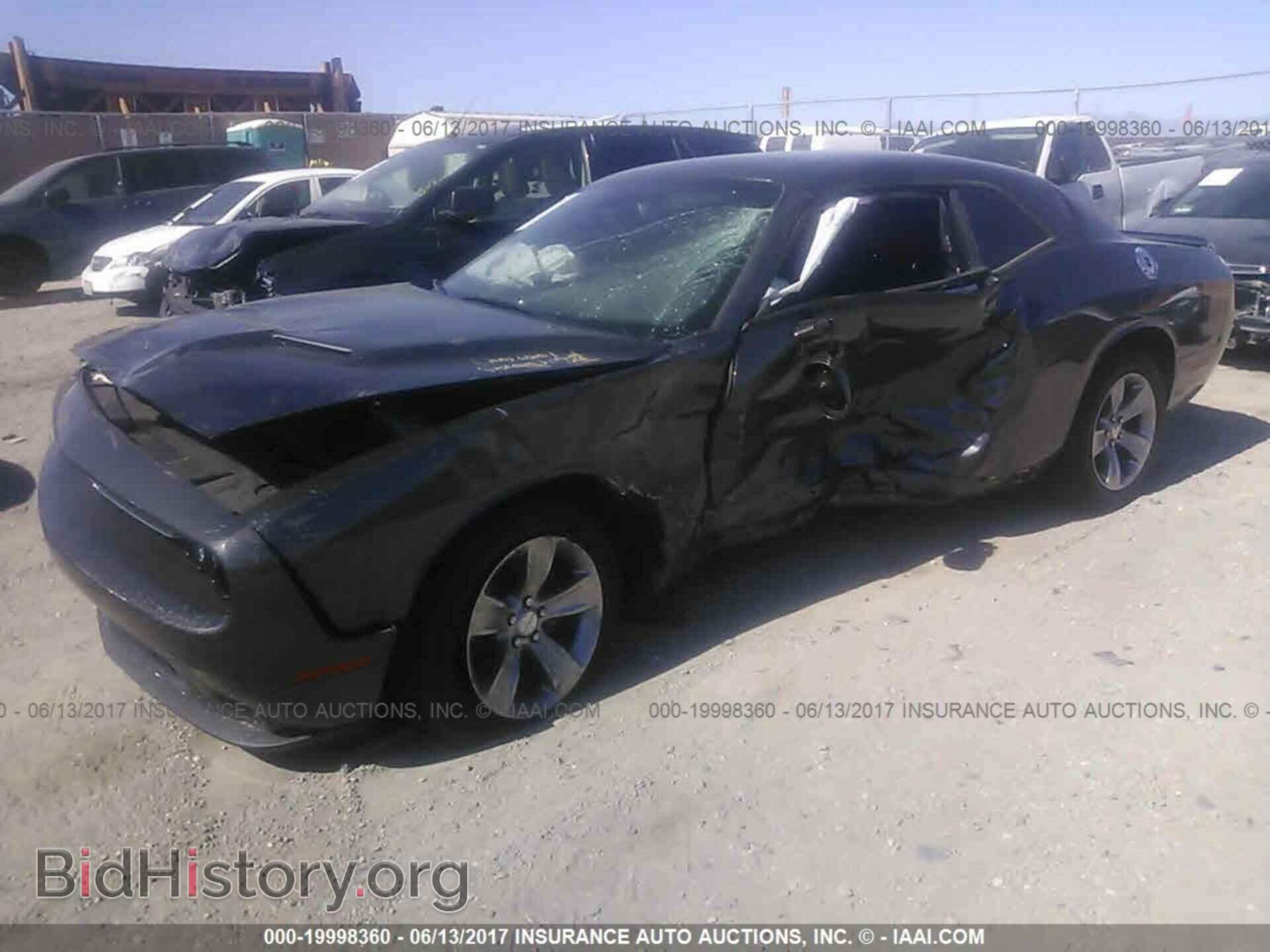 2016 Dodge Challenger - VIN: 2C3CDZAG6GH353676 - Photo 2