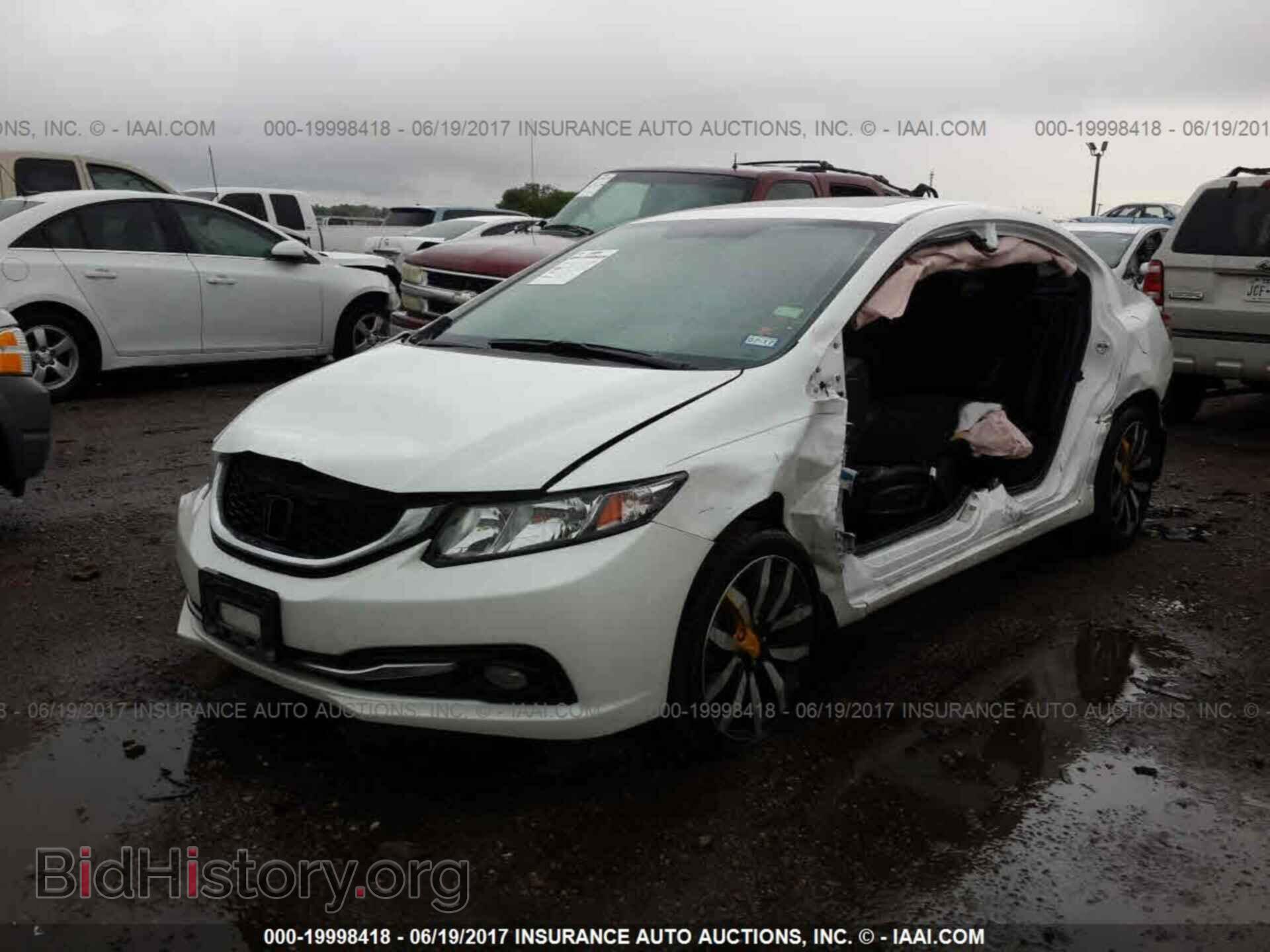 2014 Honda Civic - VIN: 19XFB2F90EE048635 - Фото 2