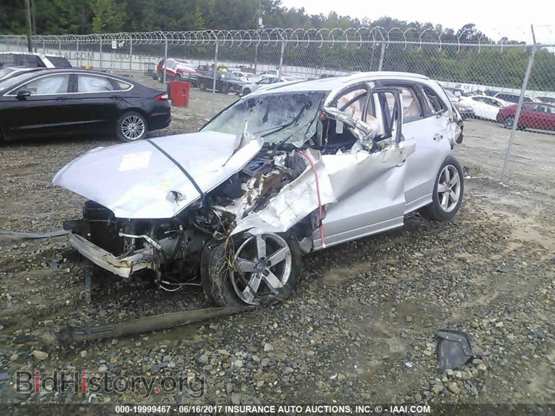 2011 Audi Q5 - VIN: WA1DKAFP8BA071783 - Photo 2