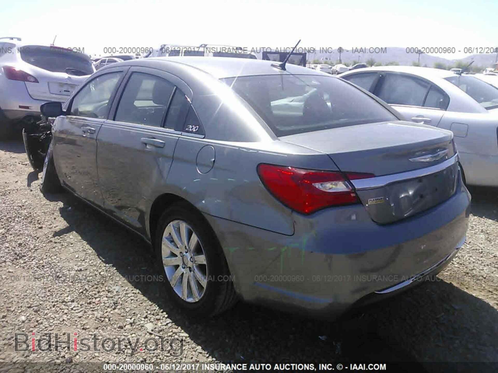 2013 Chrysler 200 - VIN: 1C3CCBBG4DN532116 - Photo 3