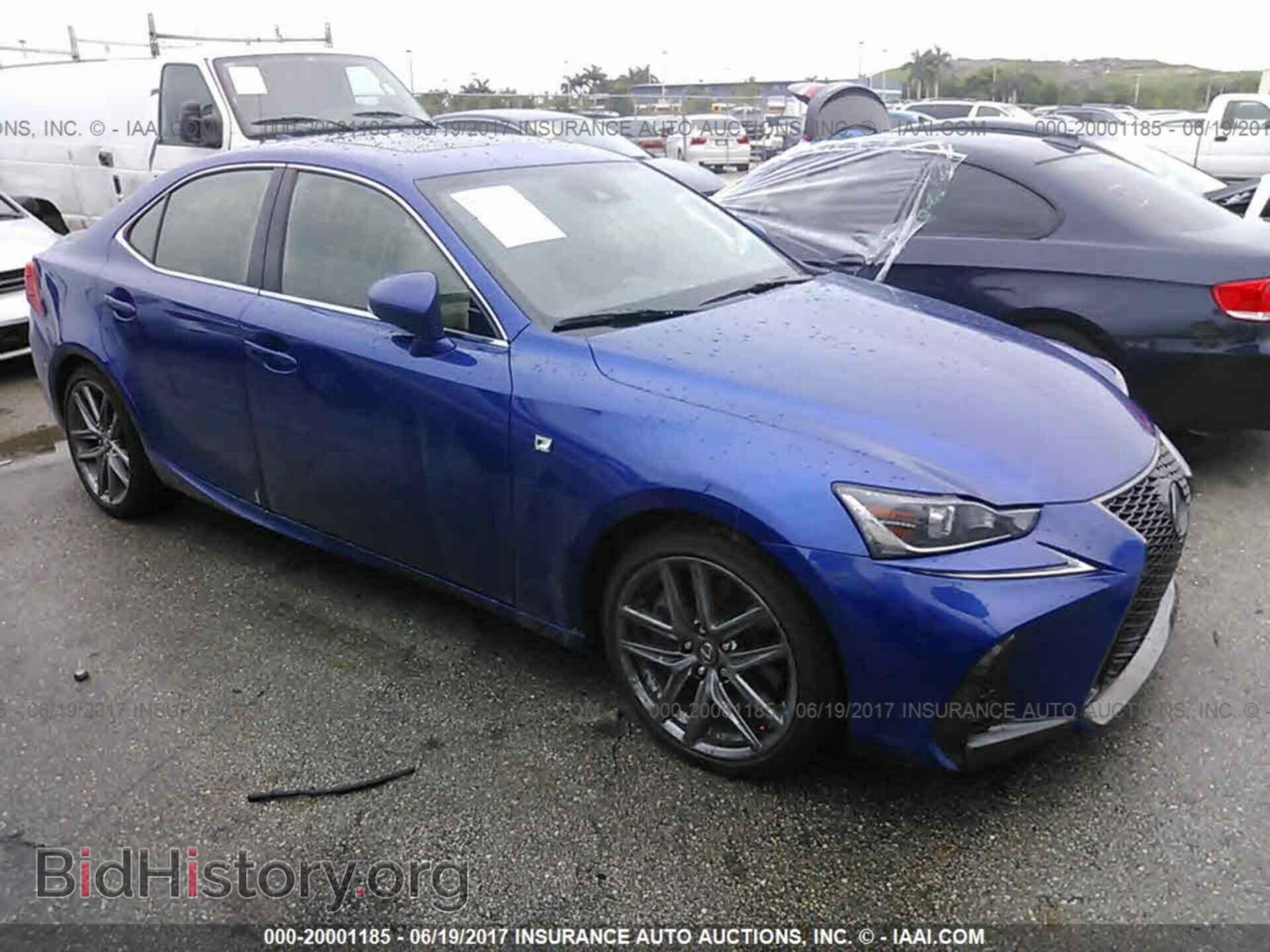 Photo JTHBA1D20H5049378 - Lexus Is 2017