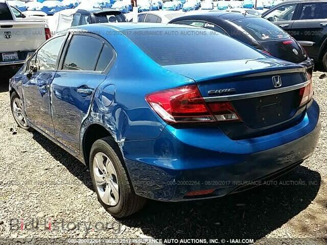 2013 Honda Civic - VIN: 19XFB2F57DE289281 - Фото 3