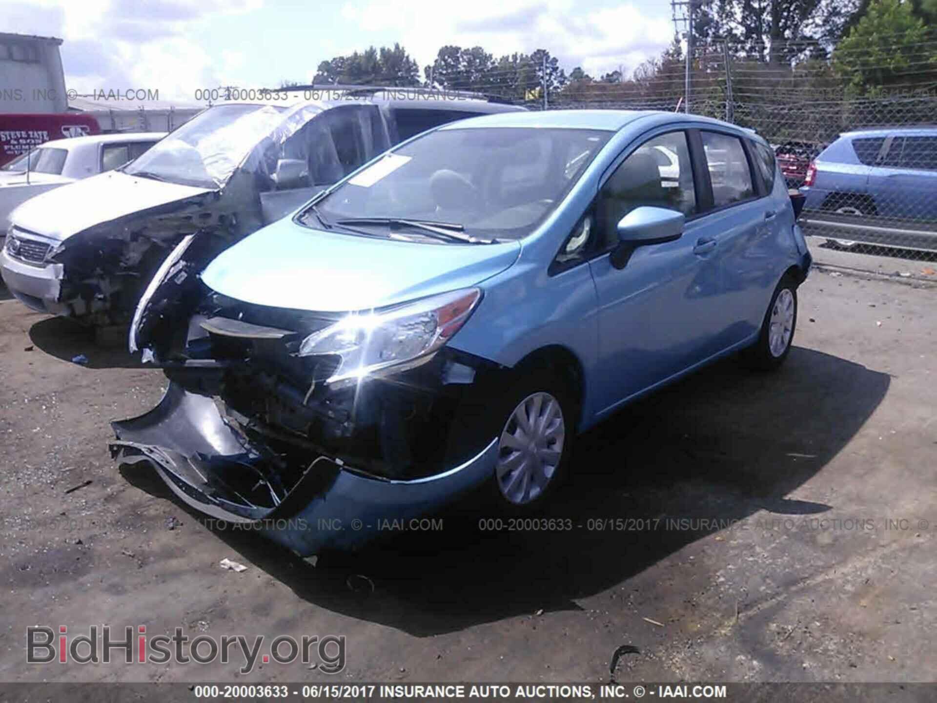 2015 Nissan Versa note - VIN: 3N1CE2CP0FL420794 - Photo 2