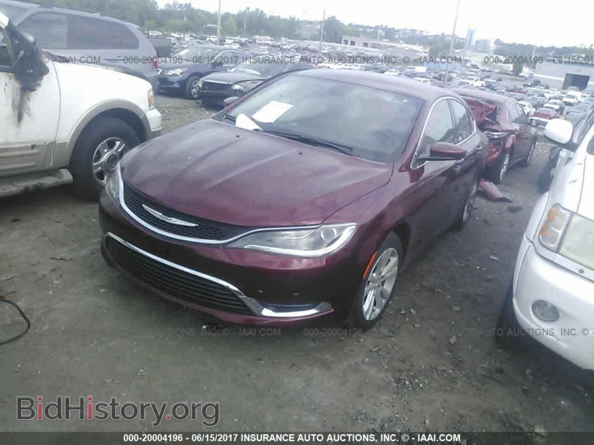 2015 Chrysler 200 - VIN: 1C3CCCAB7FN558837 - Photo 2