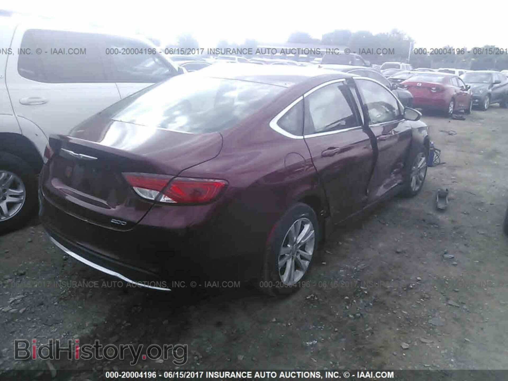 2015 Chrysler 200 - VIN: 1C3CCCAB7FN558837 - Photo 4