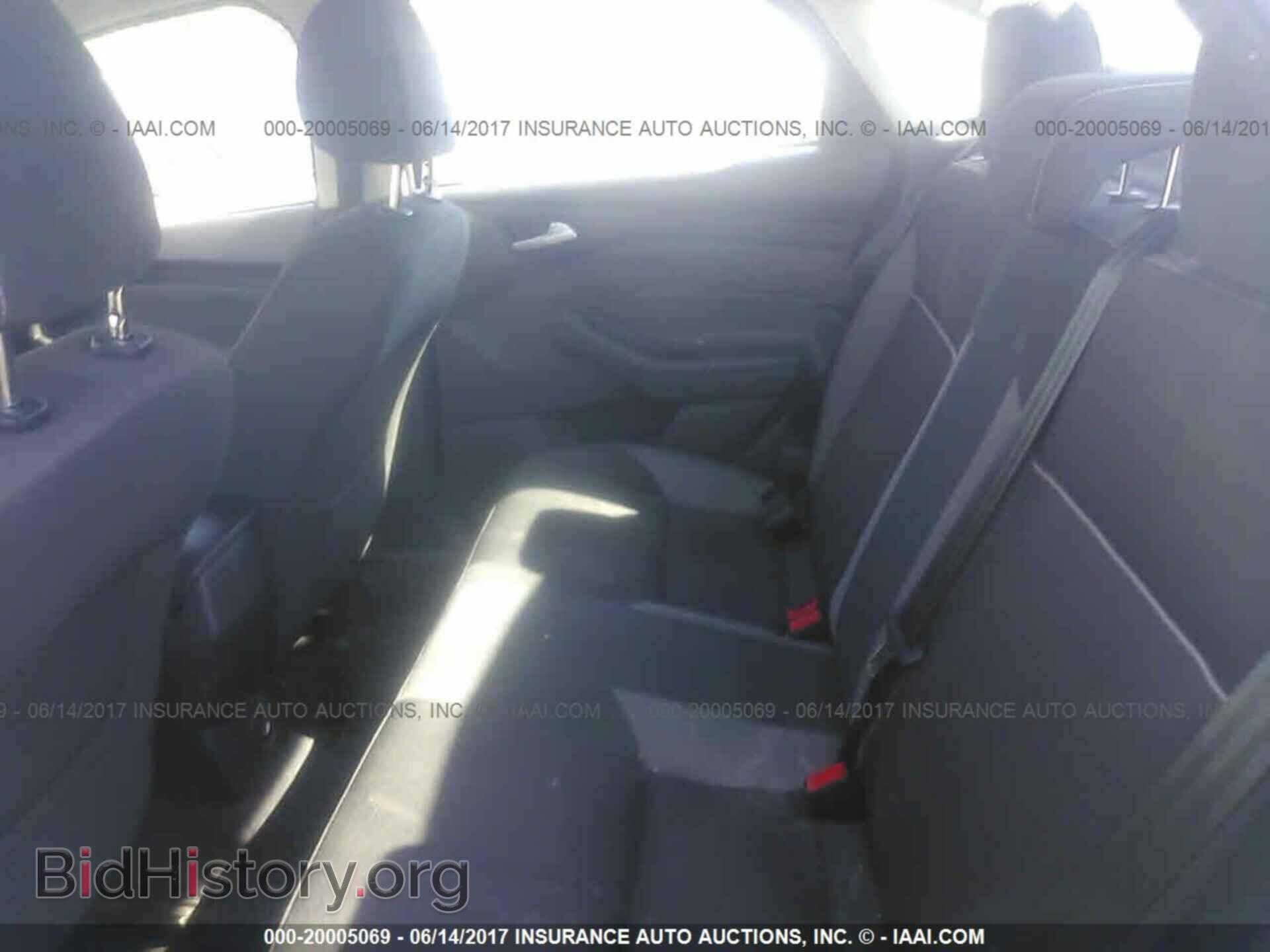 2014 Ford Focus - VIN: 1FADP3F20EL437709 - Фото 8