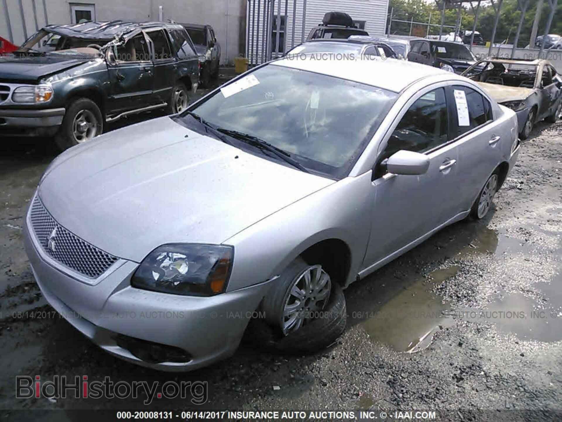 2011 Mitsubishi Galant - VIN: 4A32B2FF9BE017537 - Фото 2