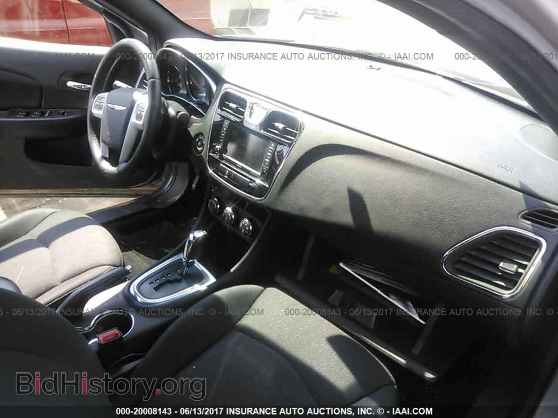 2014 Chrysler 200 - VIN: 1C3CCBBB5EN107686 - Photo 5