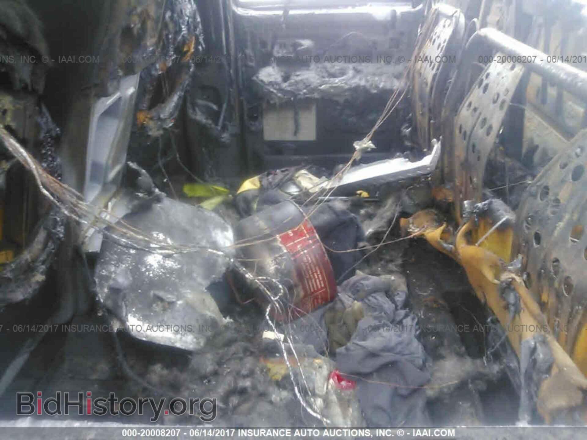 2011 Ford F150 - VIN: 1FTFW1ET9BFC47258 - Фото 8