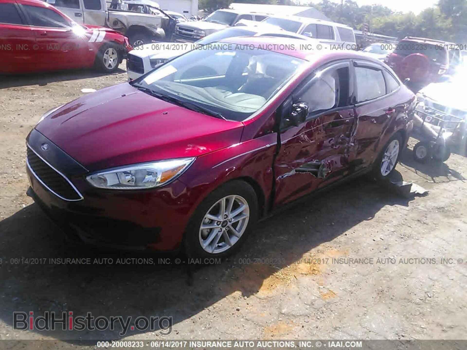 2016 Ford Focus - VIN: 1FADP3F29GL355562 - Фото 2