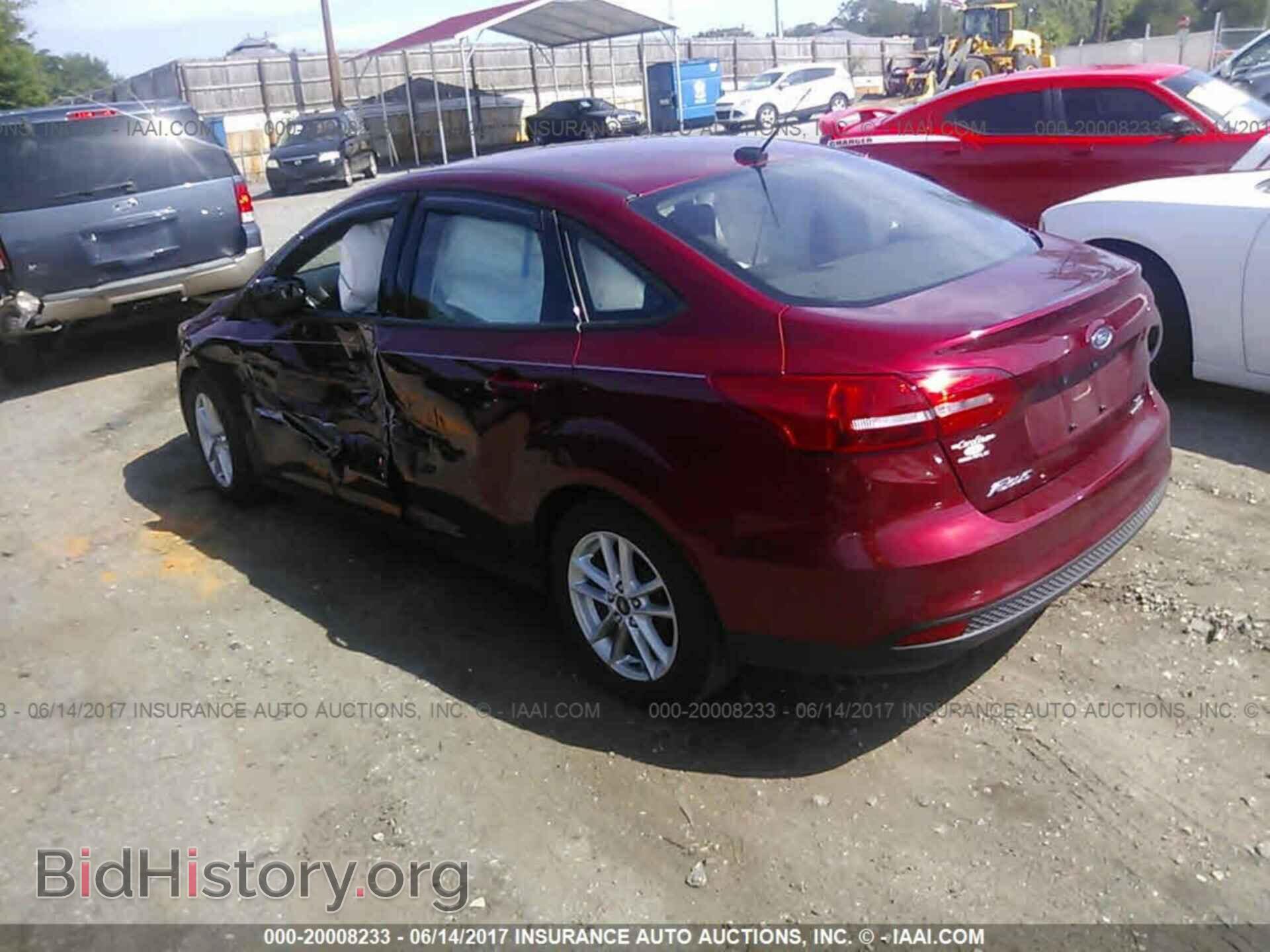 2016 Ford Focus - VIN: 1FADP3F29GL355562 - Фото 3