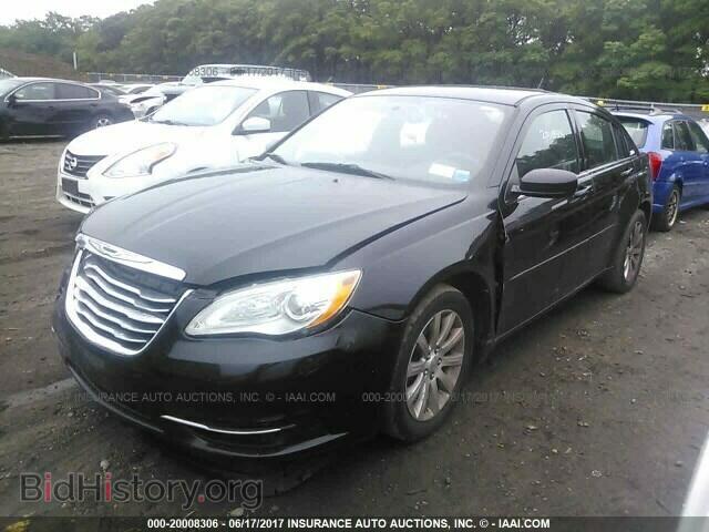 2013 Chrysler 200 - VIN: 1C3CCBBBXDN721678 - Photo 2