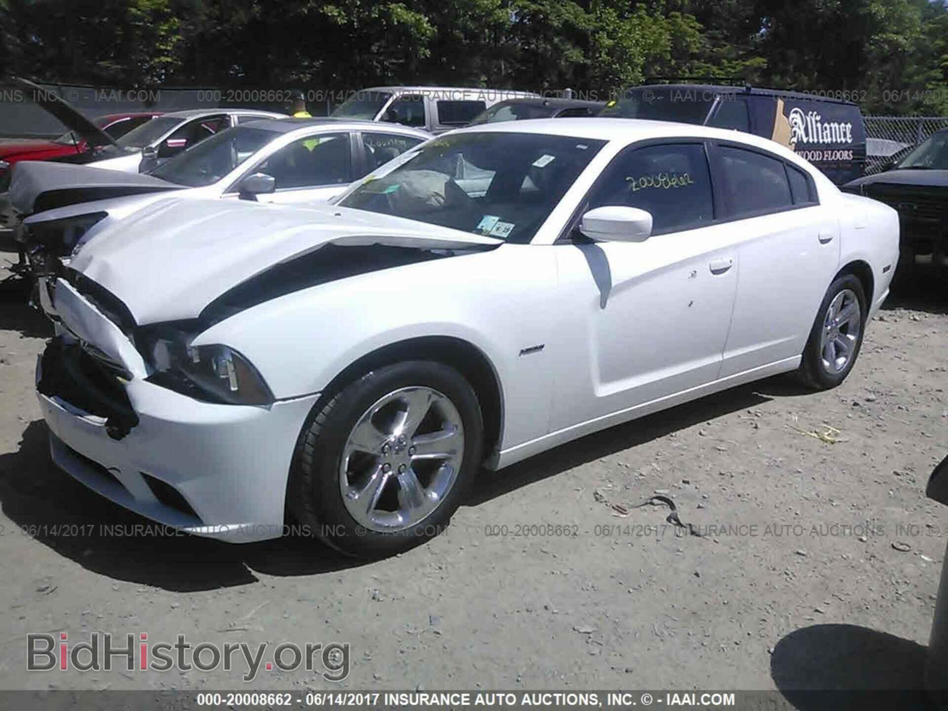2014 Dodge Charger - VIN: 2C3CDXCT0EH245968 - Фото 2