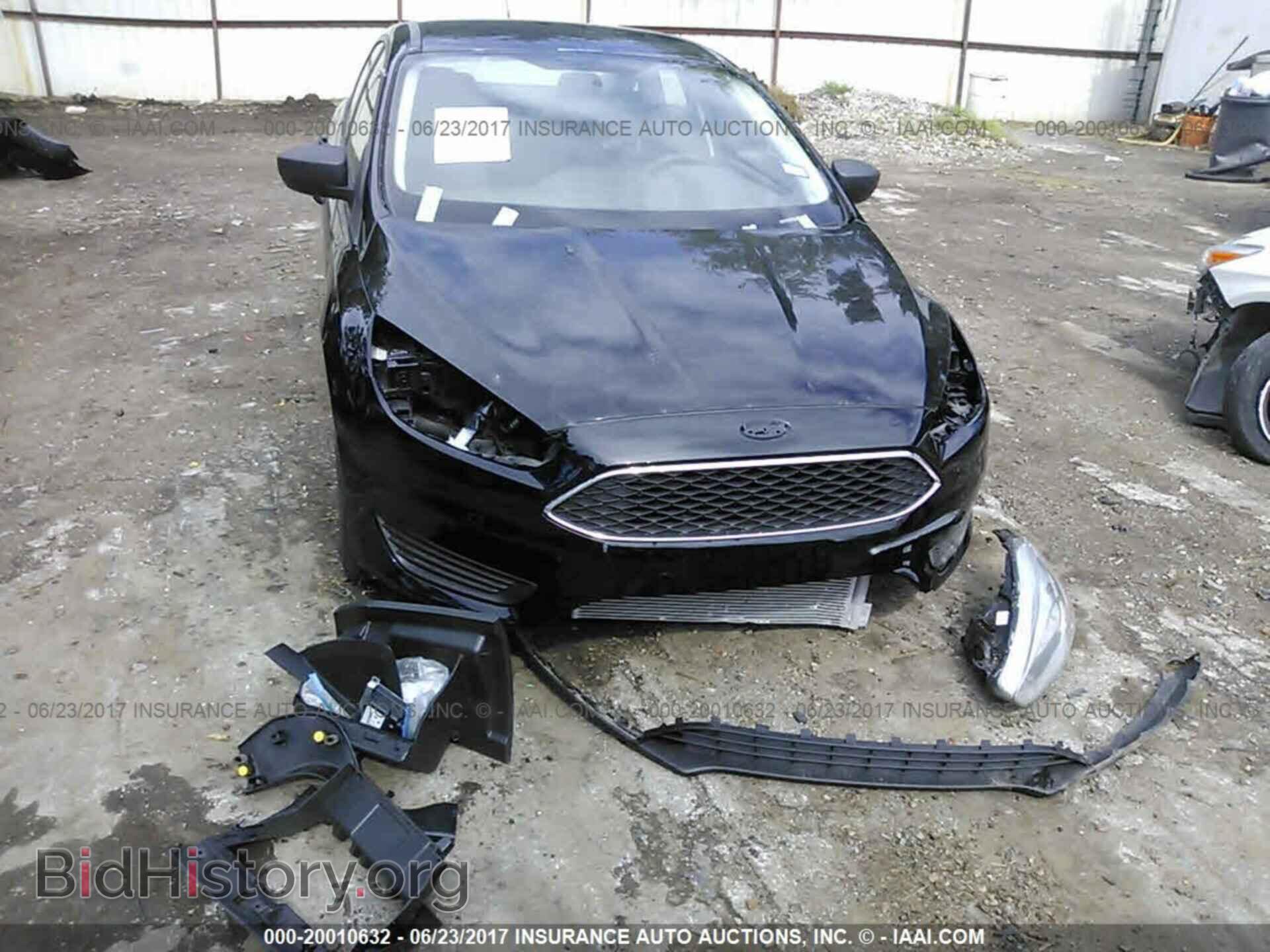 2017 Ford Focus - VIN: 1FADP3E27HL222611 - Photo 6