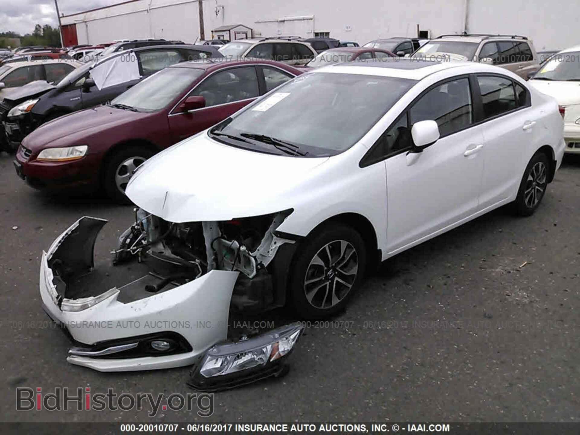 2013 Honda Civic - VIN: 19XFB2F94DE276605 - Фото 2