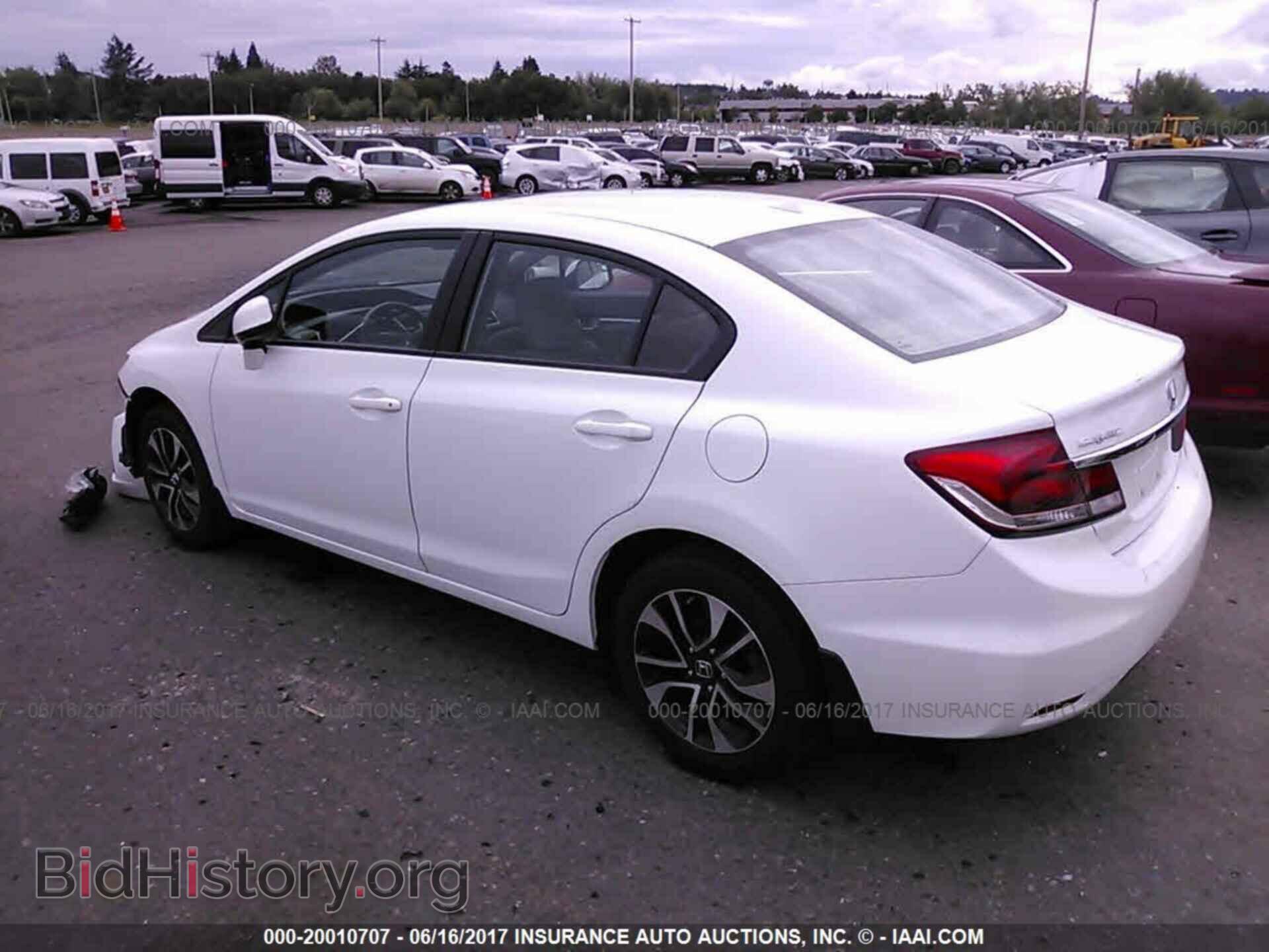 2013 Honda Civic - VIN: 19XFB2F94DE276605 - Фото 3