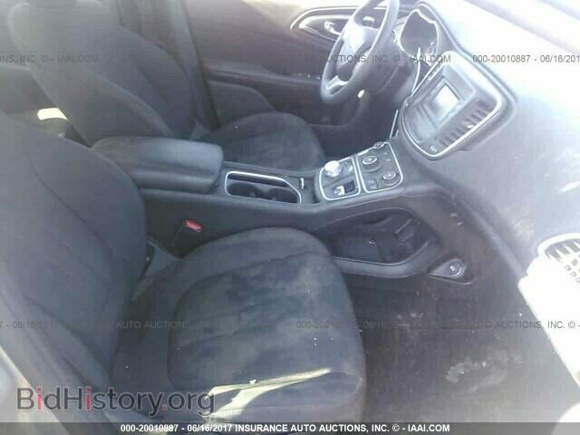 2016 Chrysler 200 - VIN: 1C3CCCAB4GN111710 - Photo 5