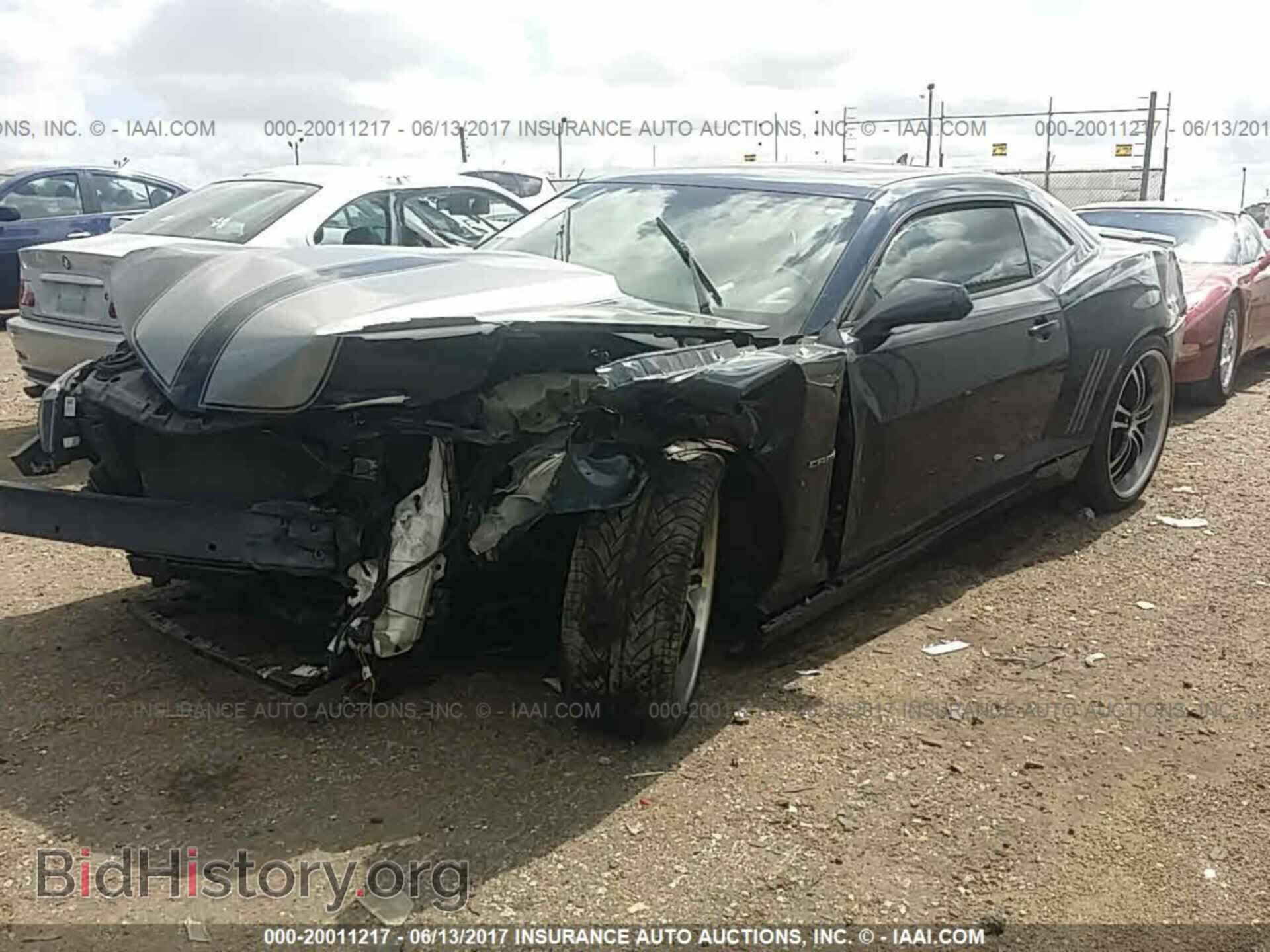2014 Chevrolet Camaro - VIN: 2G1FB1E33E9136304 - Фото 2