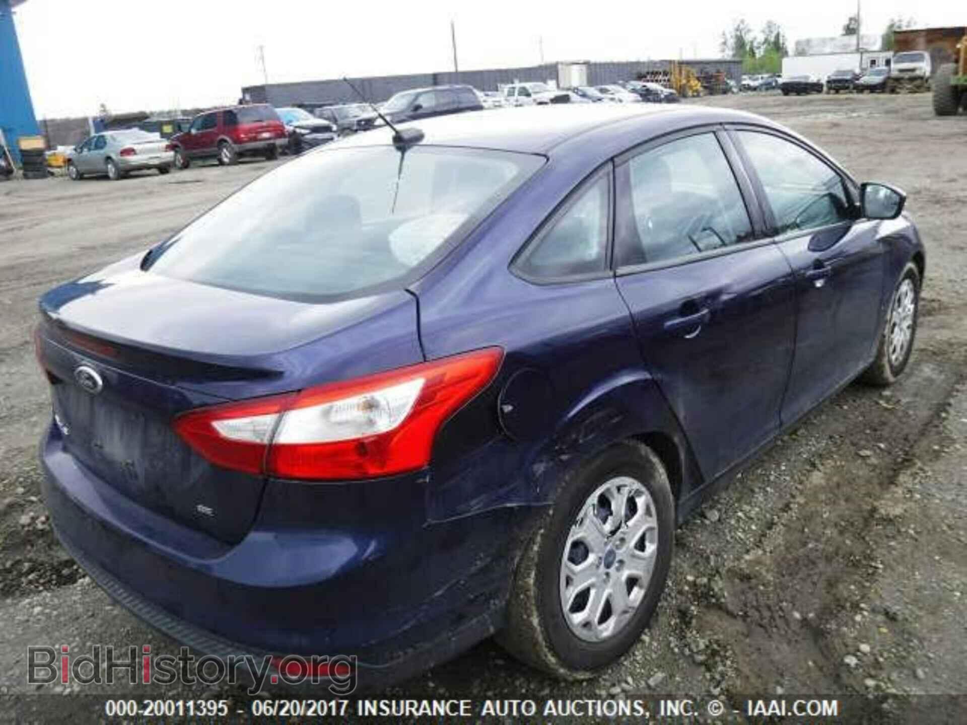 2012 Ford Focus - VIN: 1FAHP3F25CL123536 - Photo 4