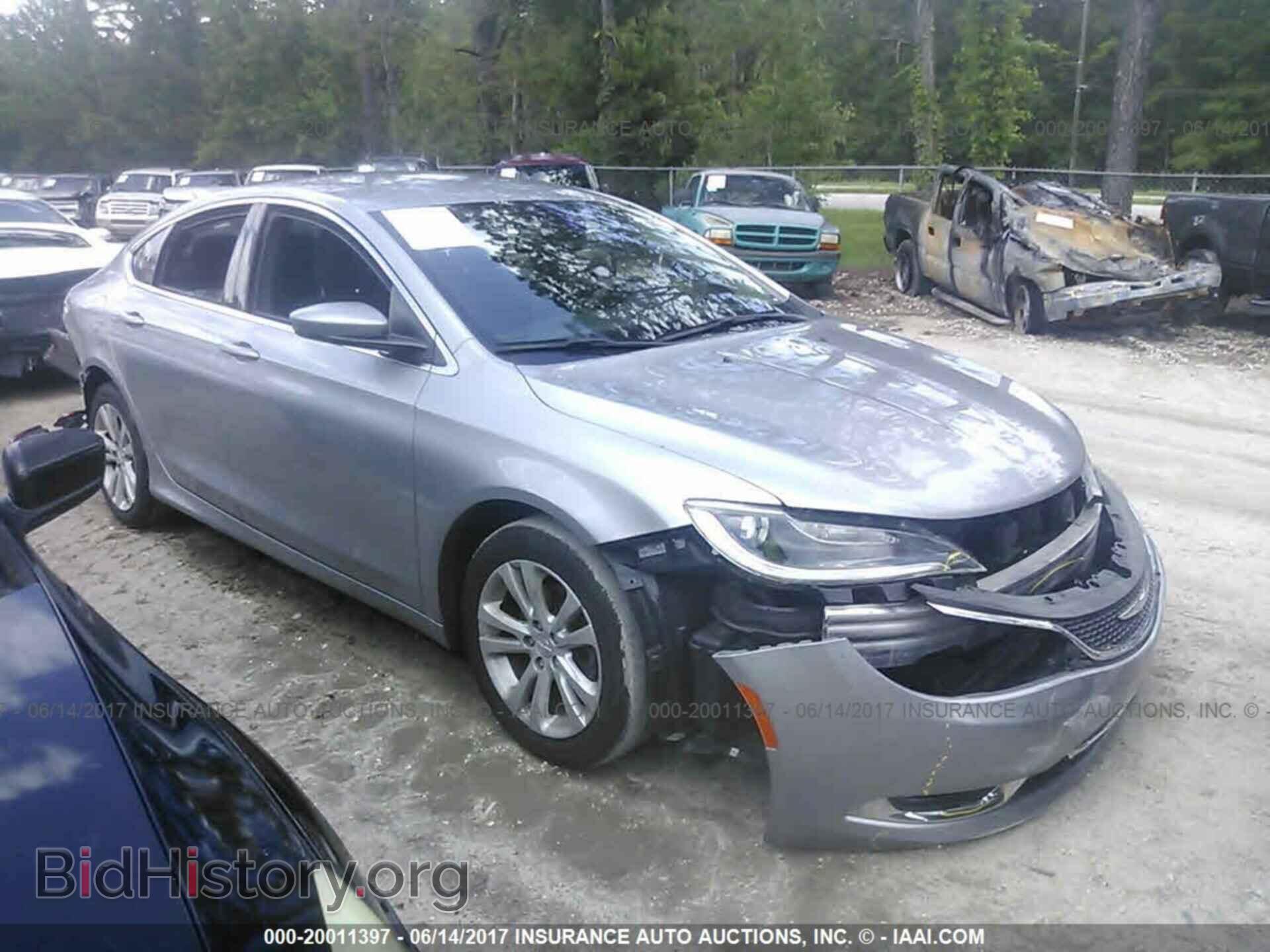 Photo 1C3CCCAB1FN687298 - Chrysler 200 2015