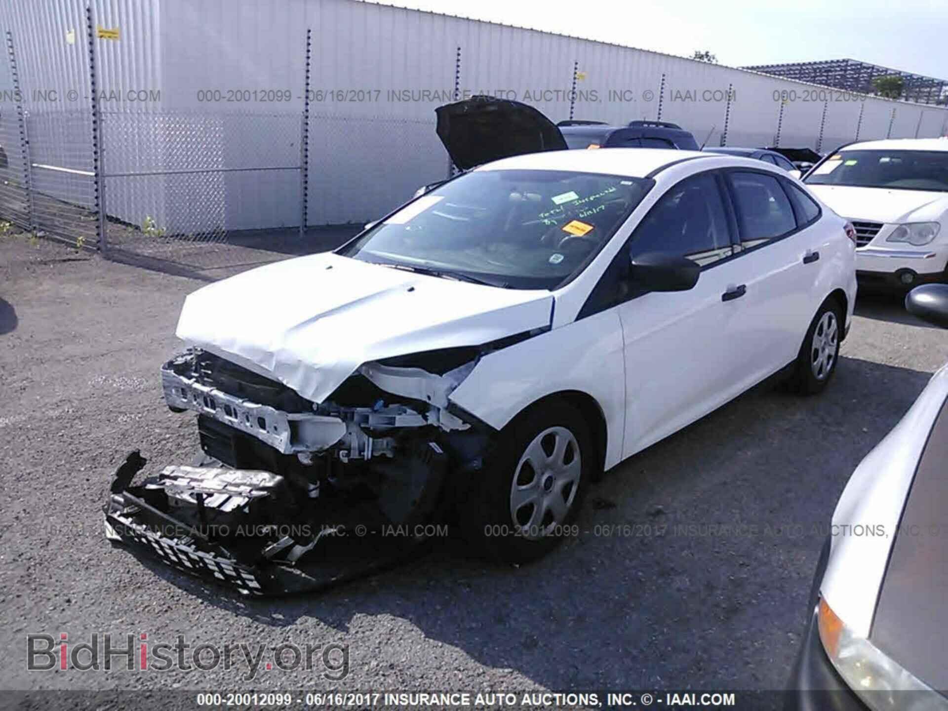 2016 Ford Focus - VIN: 1FADP3E26GL245280 - Фото 2