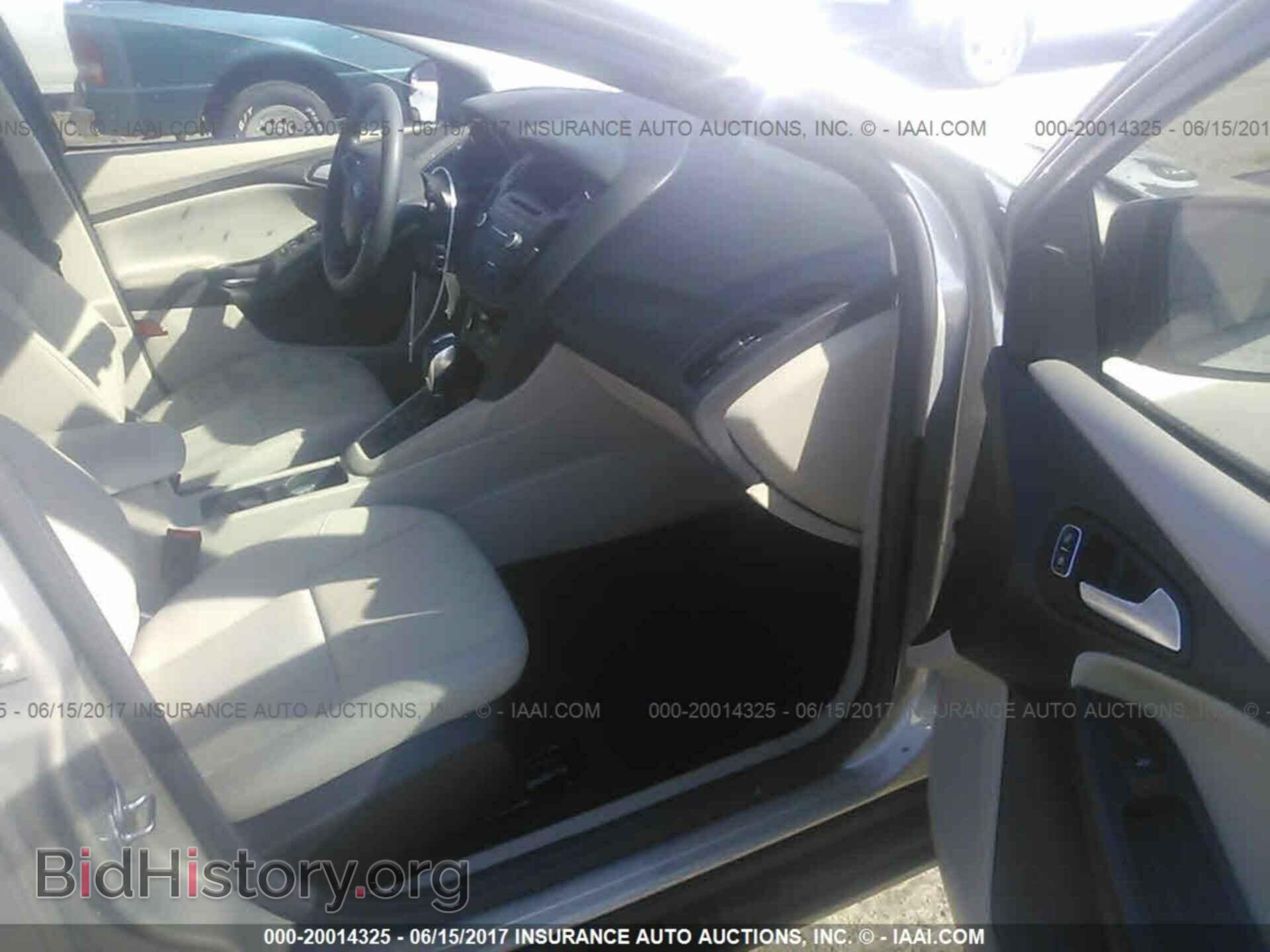 2016 Ford Focus - VIN: 1FADP3KE7GL300592 - Фото 5