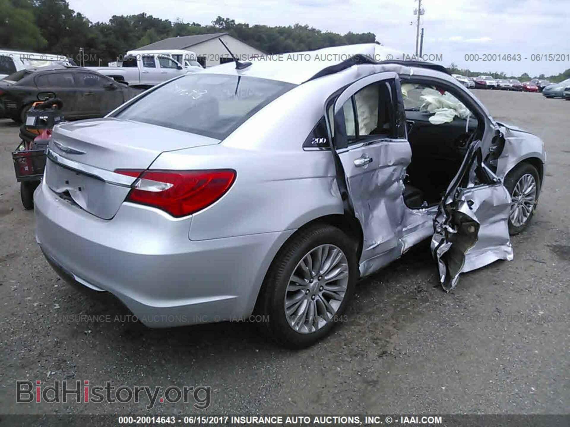 2012 Chrysler 200 - VIN: 1C3CCBCG6CN326373 - Фото 4