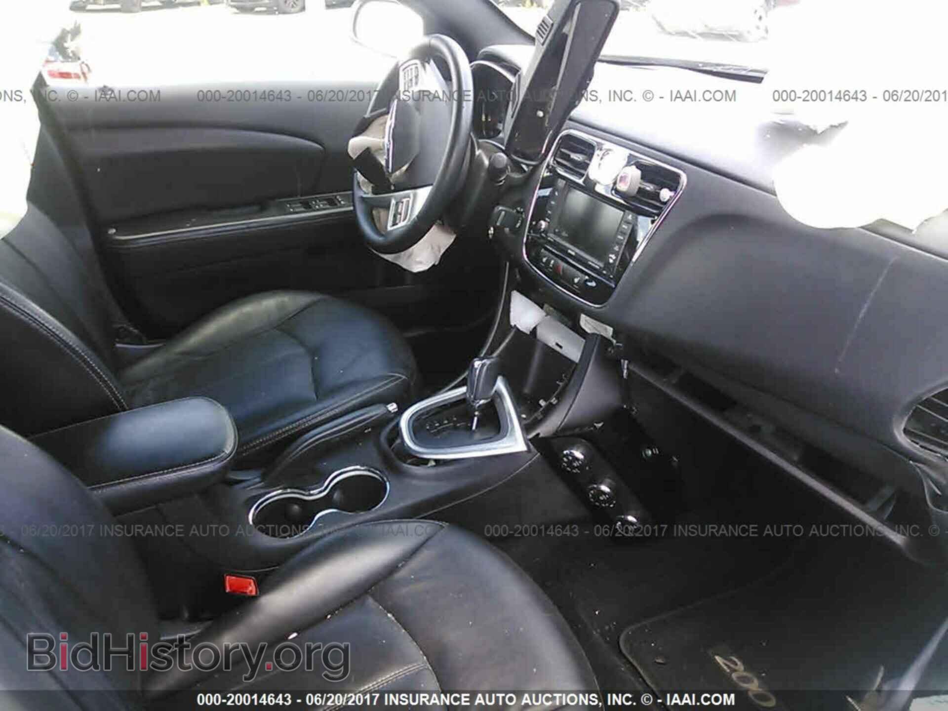 2012 Chrysler 200 - VIN: 1C3CCBCG6CN326373 - Фото 5