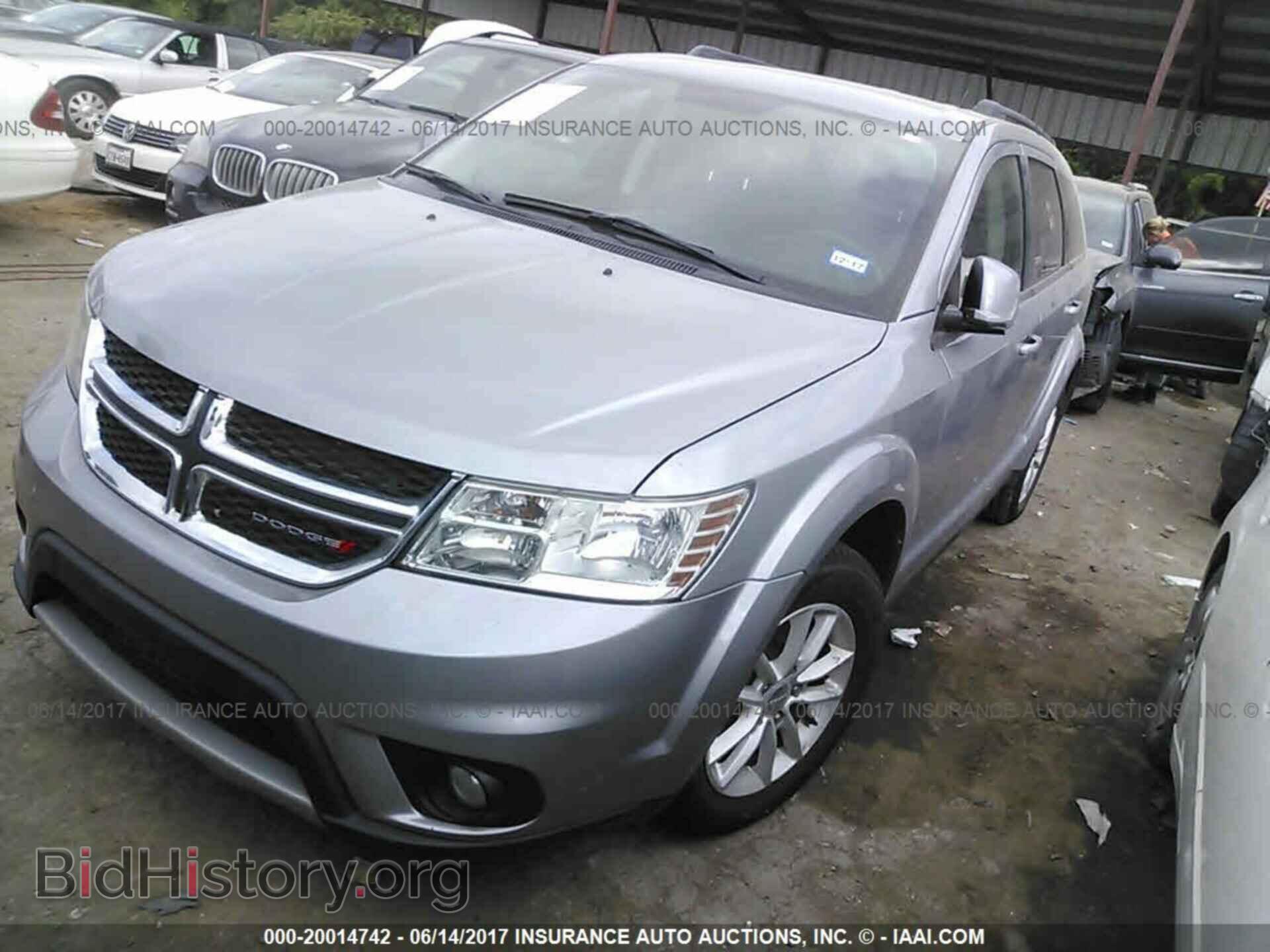2015 Dodge Journey - VIN: 3C4PDCBG4FT701747 - Фото 2
