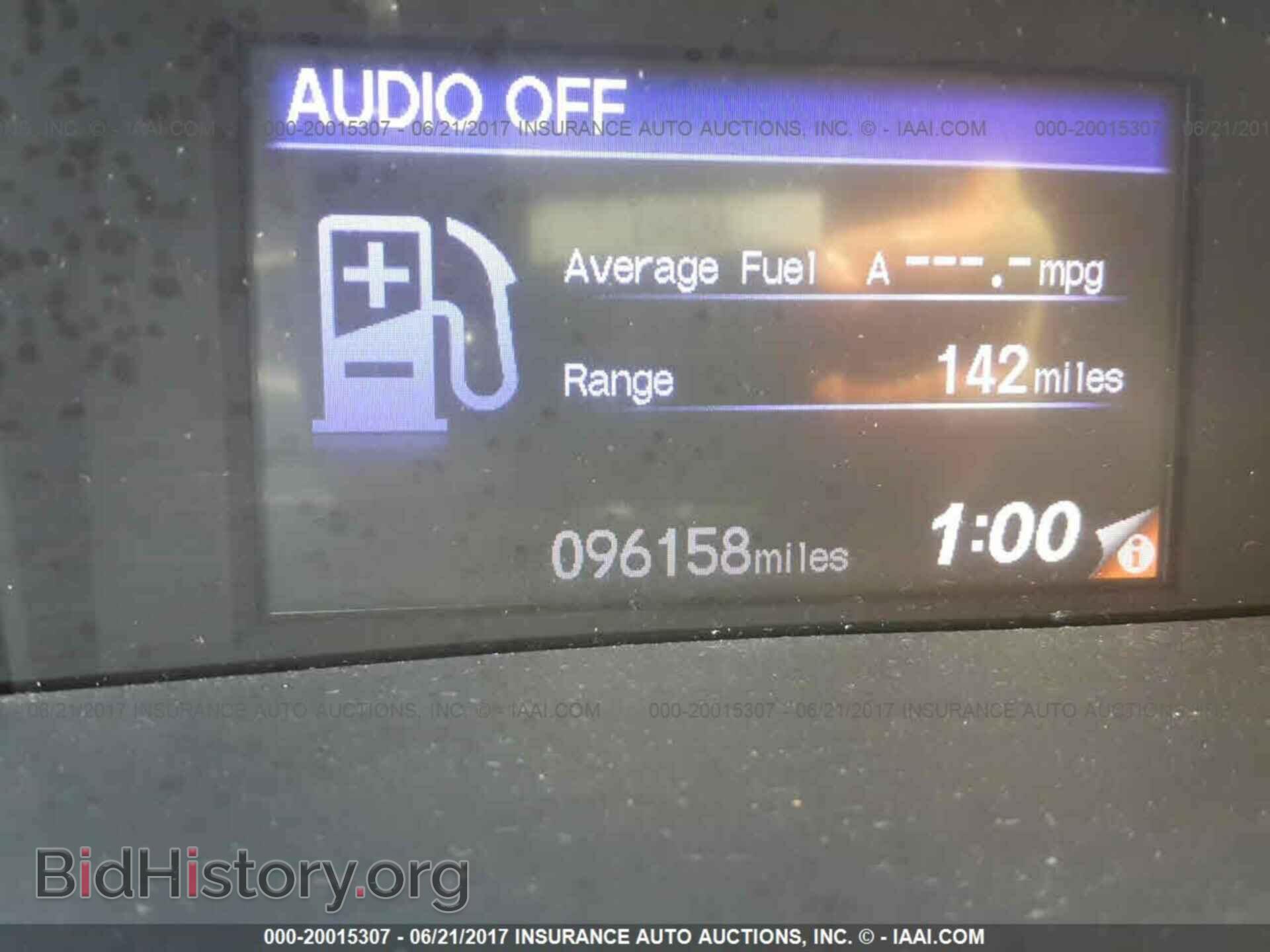 2012 Honda Civic - VIN: 2HGFB2F58CH610104 - Photo 7