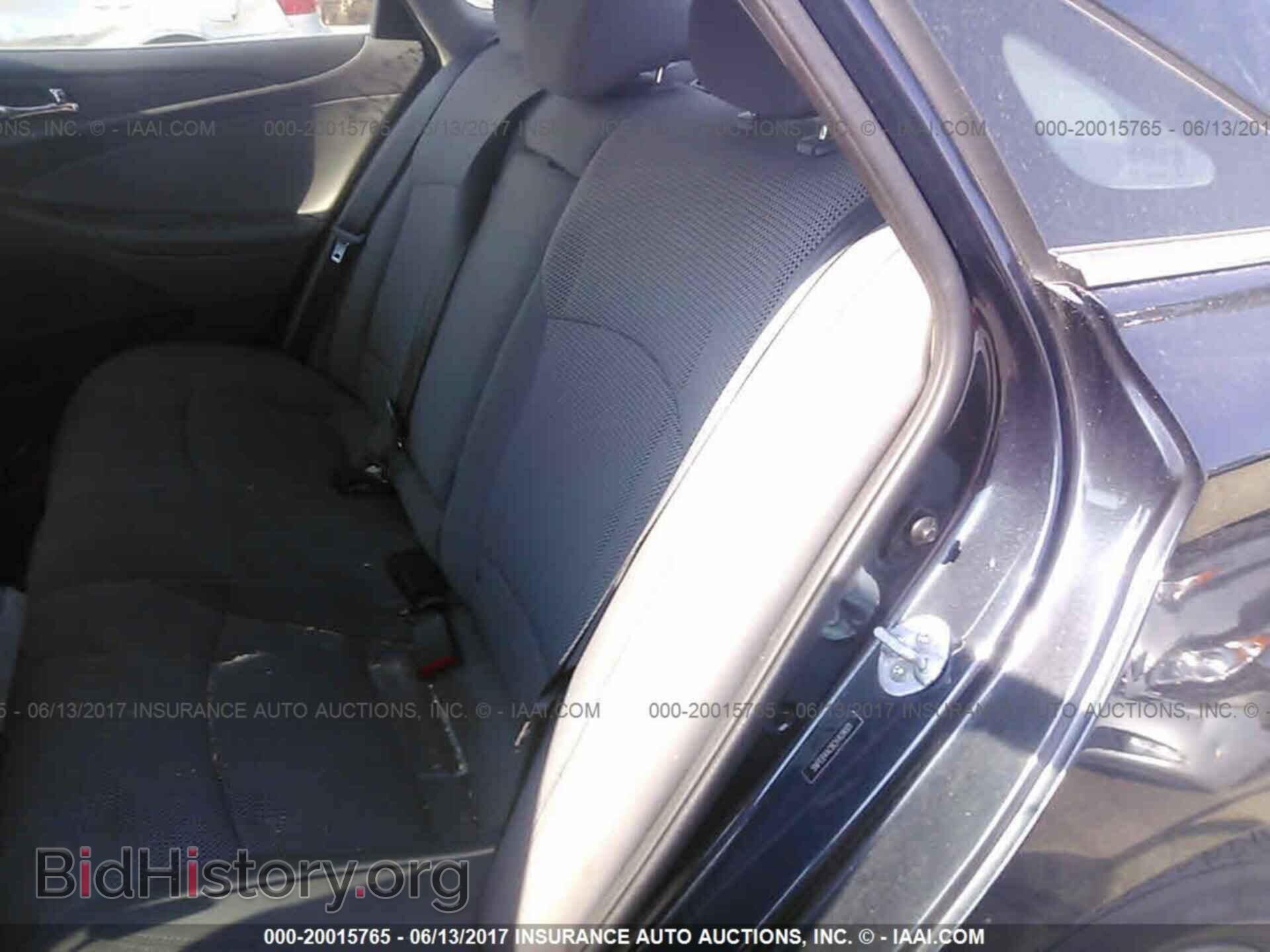 2012 Hyundai Sonata - VIN: 5NPEB4AC8CH409001 - Фото 8