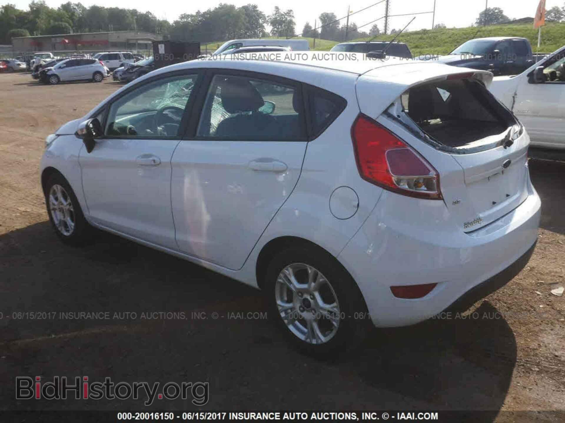2015 Ford Fiesta - VIN: 3FADP4EJ7FM110478 - Фото 3