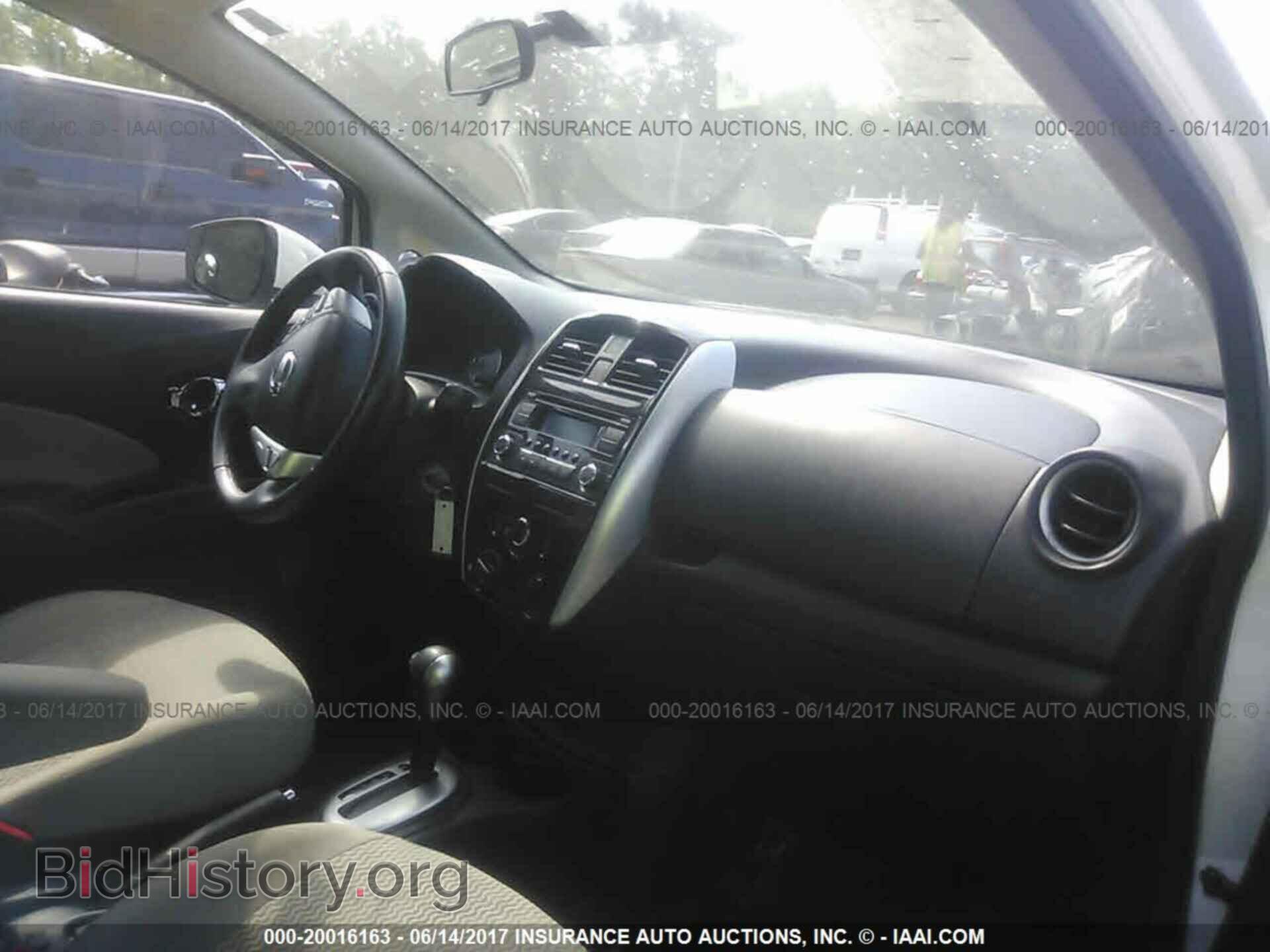 2015 Nissan Versa note - VIN: 3N1CE2CP4FL355948 - Фото 5