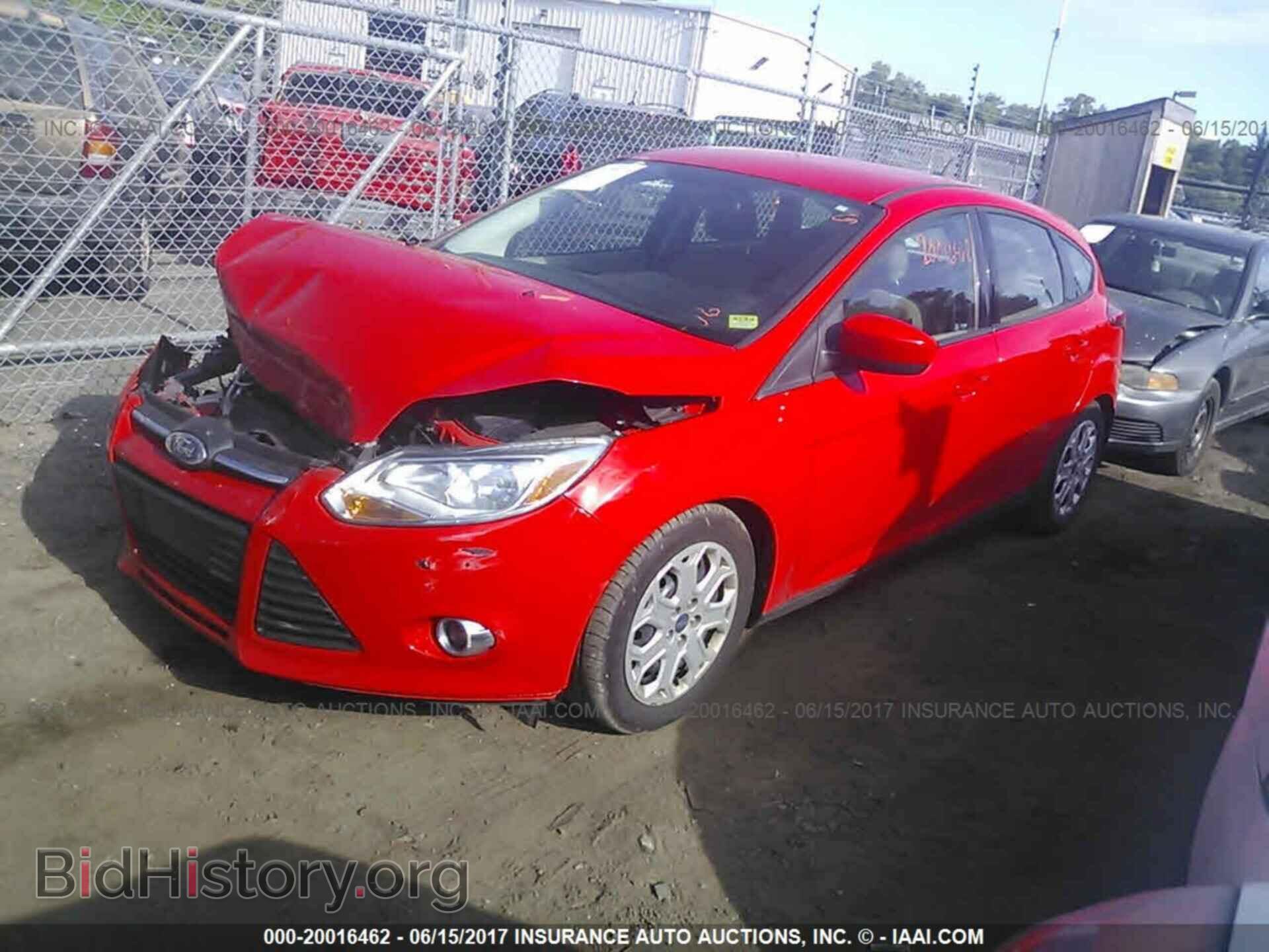 2012 Ford Focus - VIN: 1FAHP3K21CL253805 - Photo 2