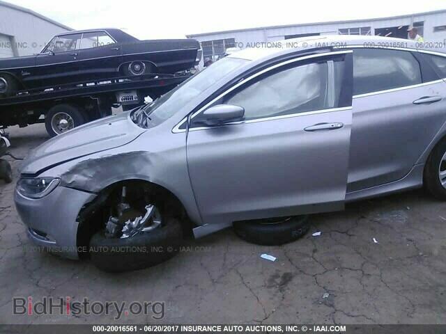 2015 Chrysler 200 - VIN: 1C3CCCAB5FN684792 - Photo 6